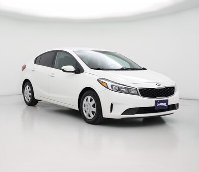 White 2017 Kia Forte LX