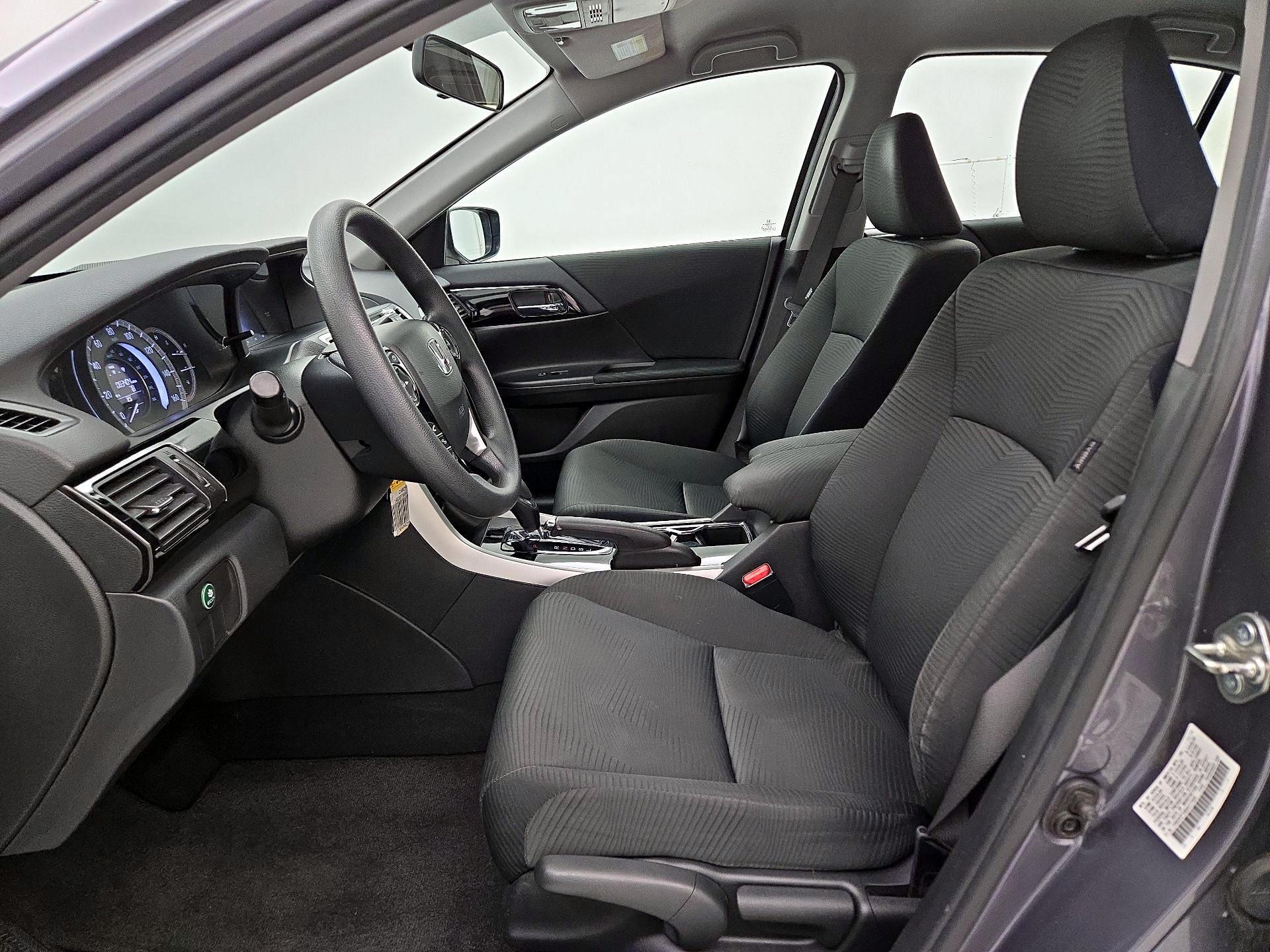 Thumbnail: 2016 Honda Accord - 11