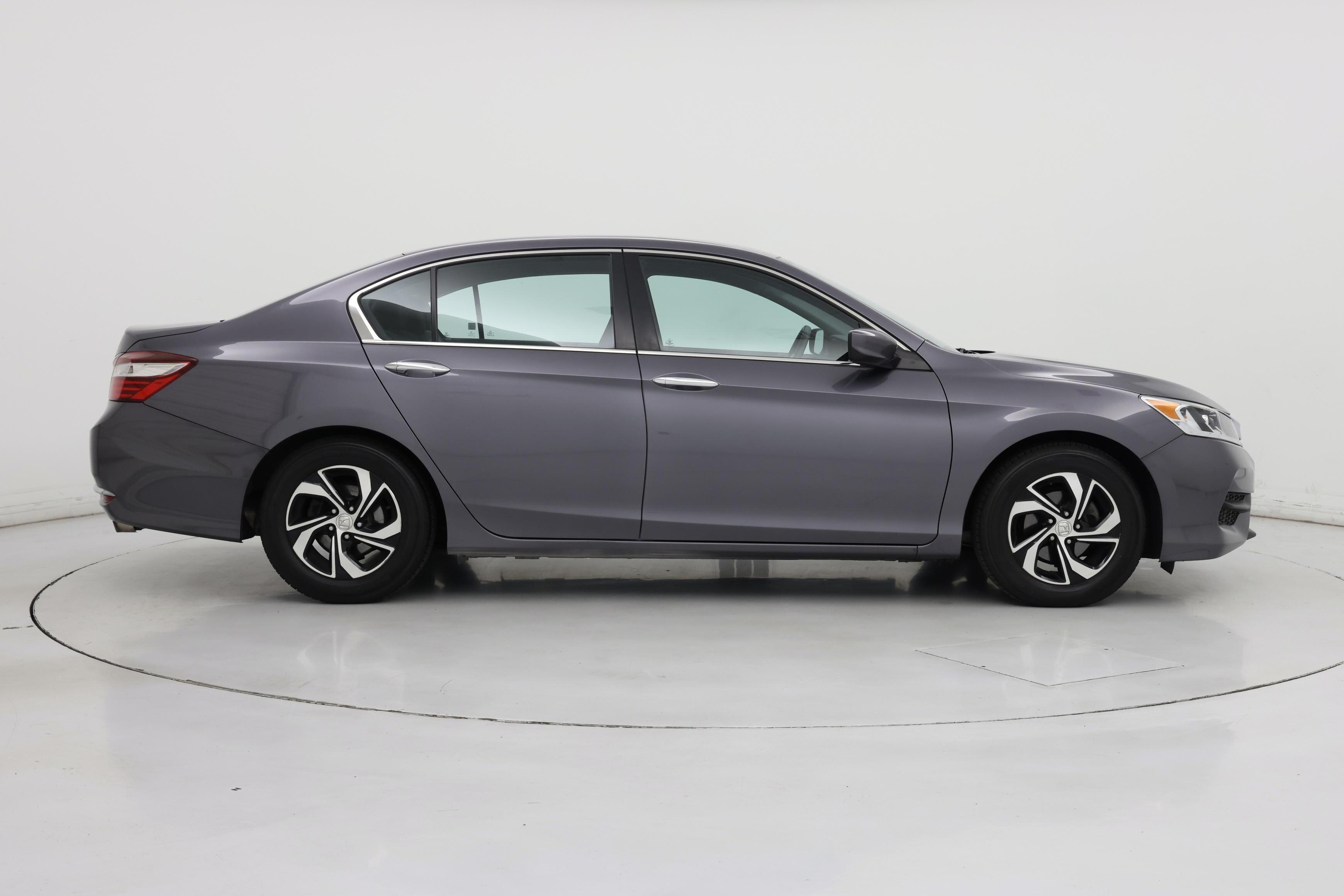 Thumbnail: 2016 Honda Accord - 7