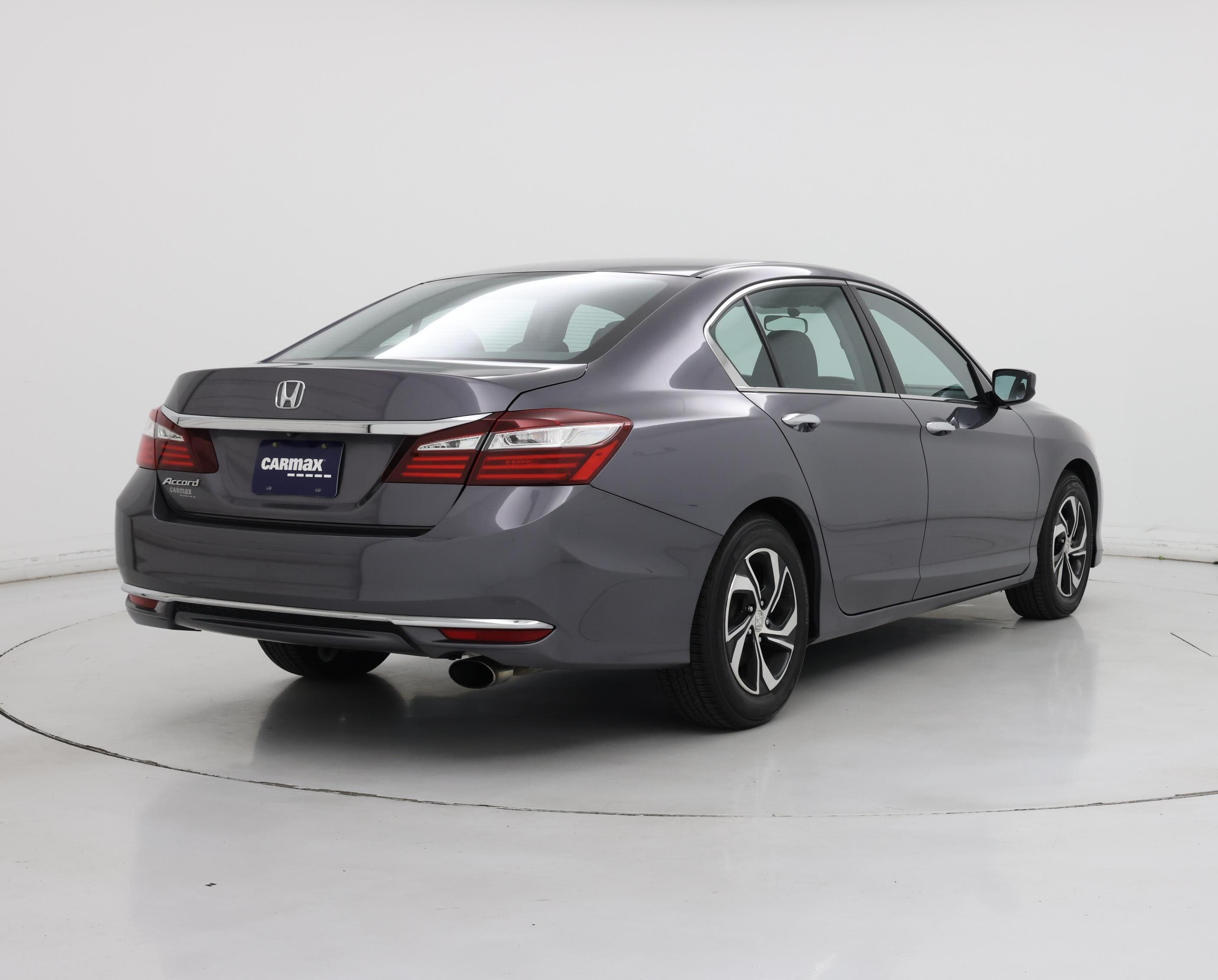 Thumbnail: 2016 Honda Accord - 8