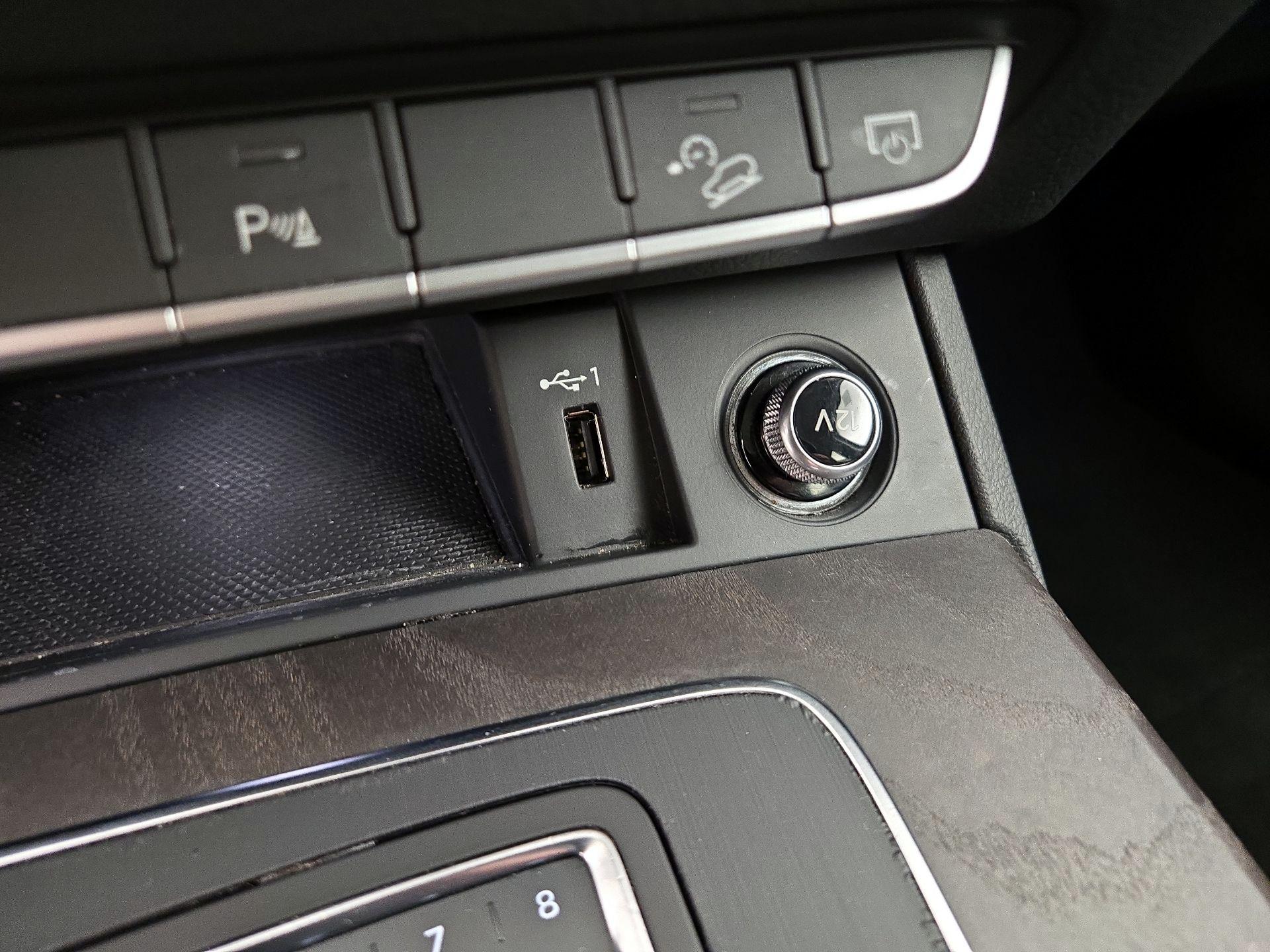 Thumbnail: 2018 Audi Q5 - 19