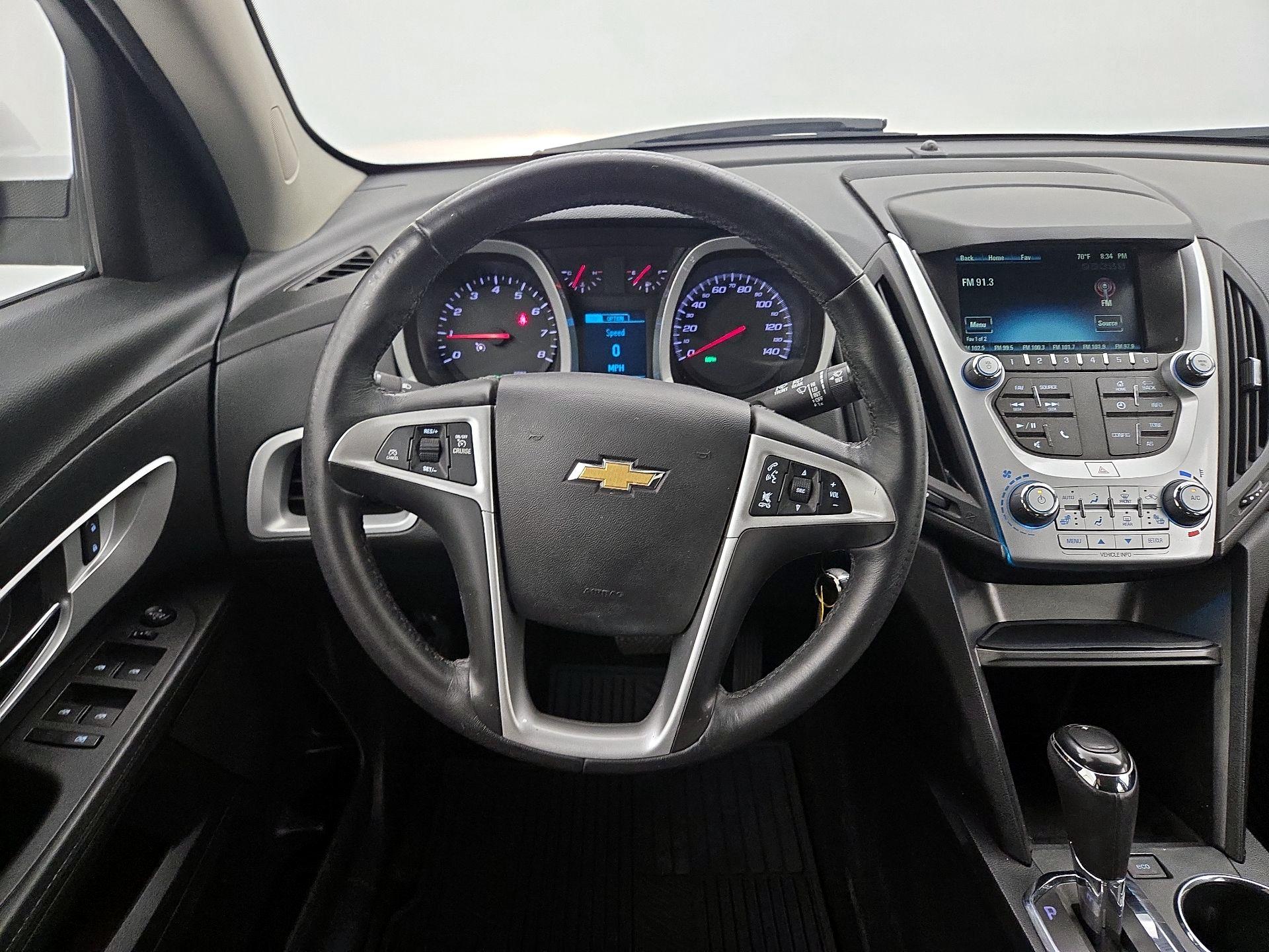 Thumbnail: 2017 Chevrolet Equinox - 10