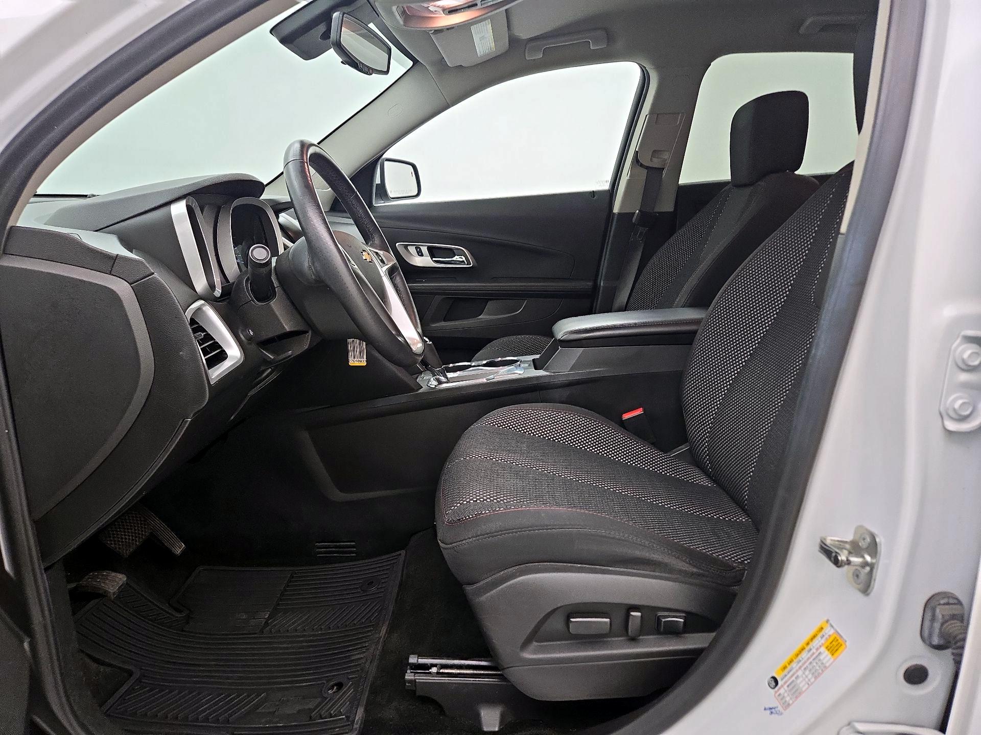 Thumbnail: 2017 Chevrolet Equinox - 11