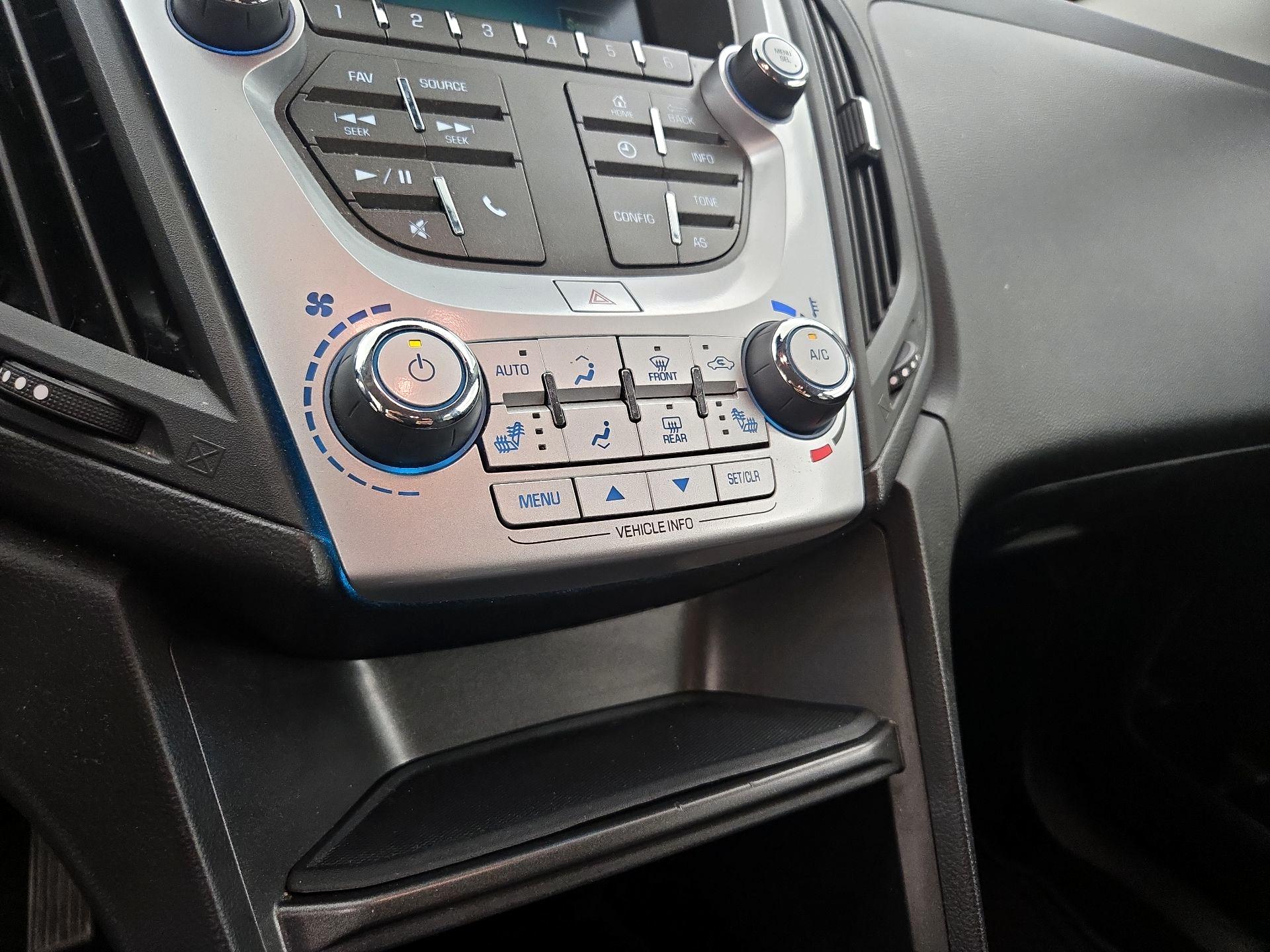 Thumbnail: 2017 Chevrolet Equinox - 15