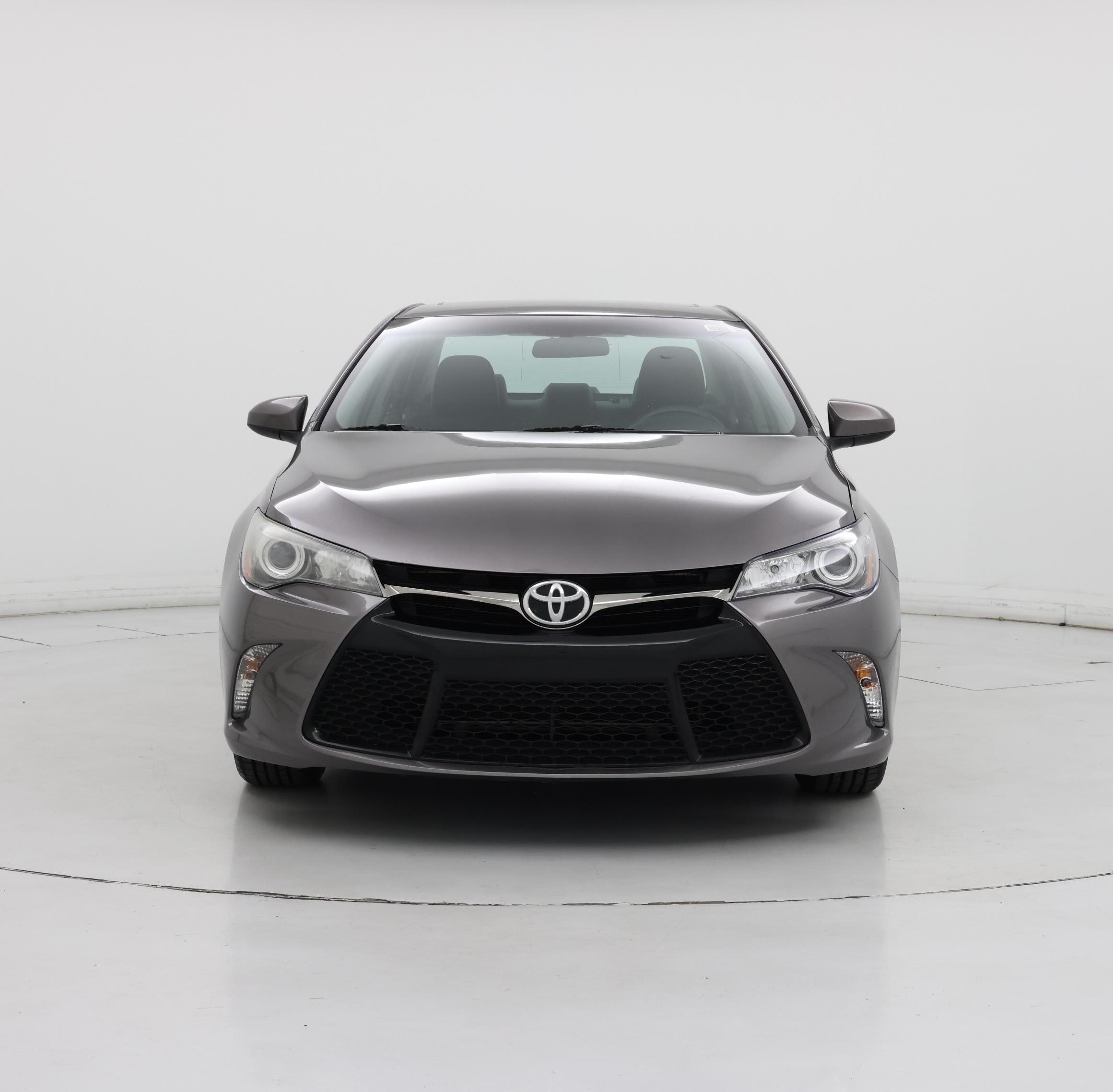 Thumbnail: 2015 Toyota Camry - 5