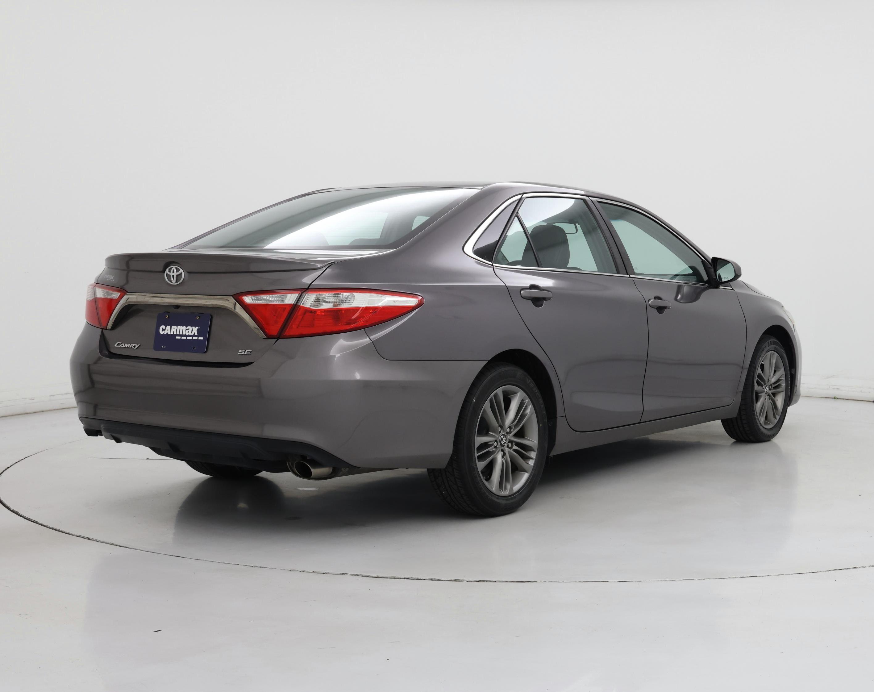 Thumbnail: 2015 Toyota Camry - 8