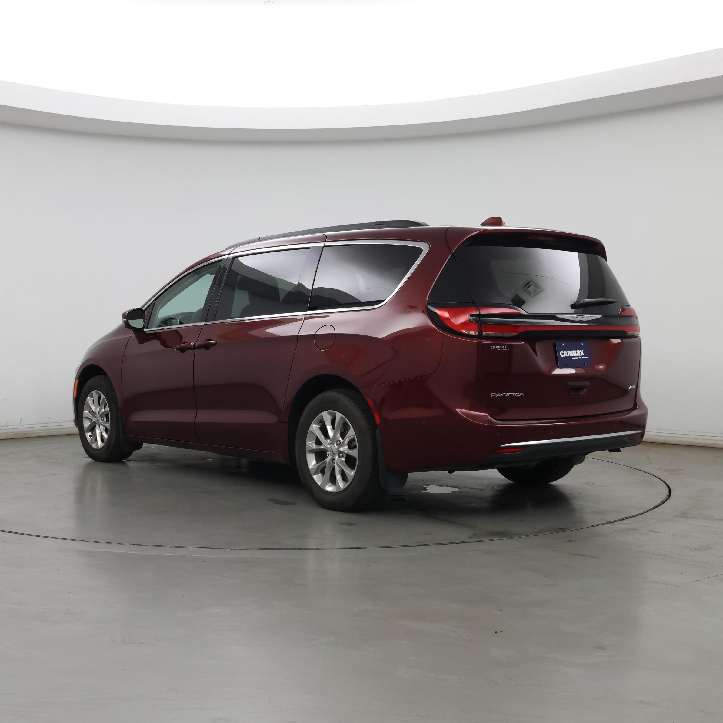 Thumbnail: 2022 Chrysler Pacifica - 2