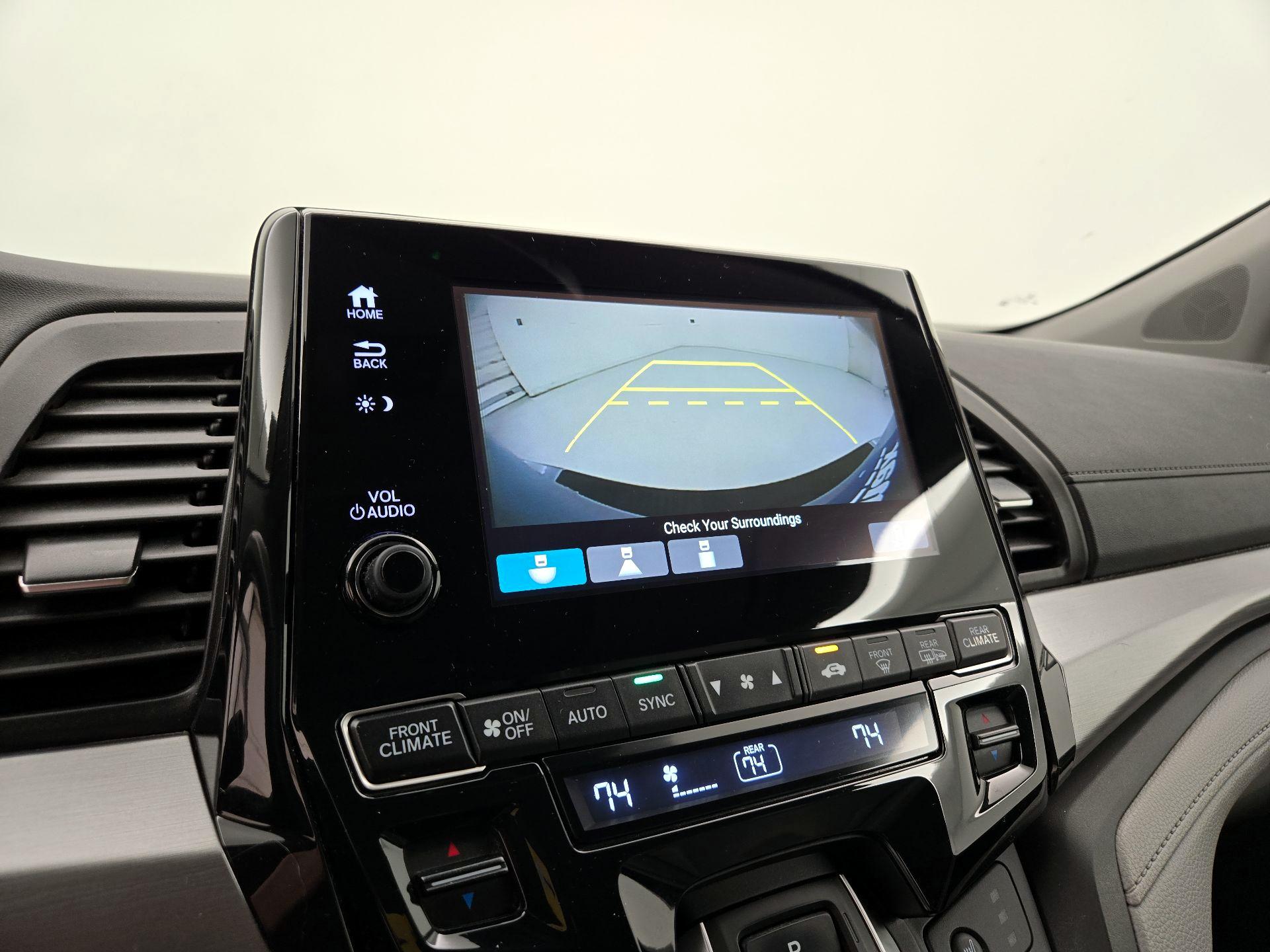 Thumbnail: 2020 Honda Odyssey - 15