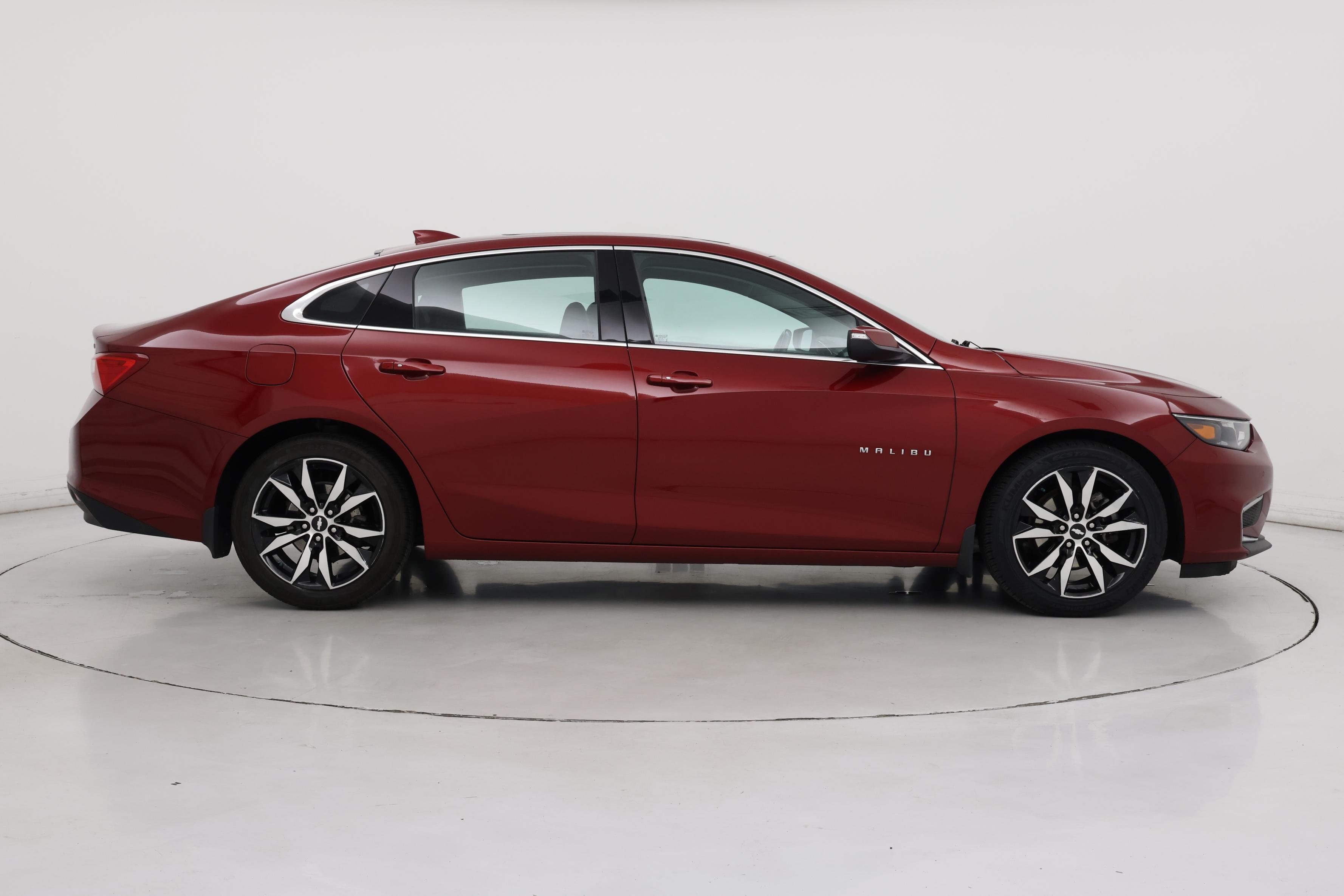 Thumbnail: 2018 Chevrolet Malibu - 7