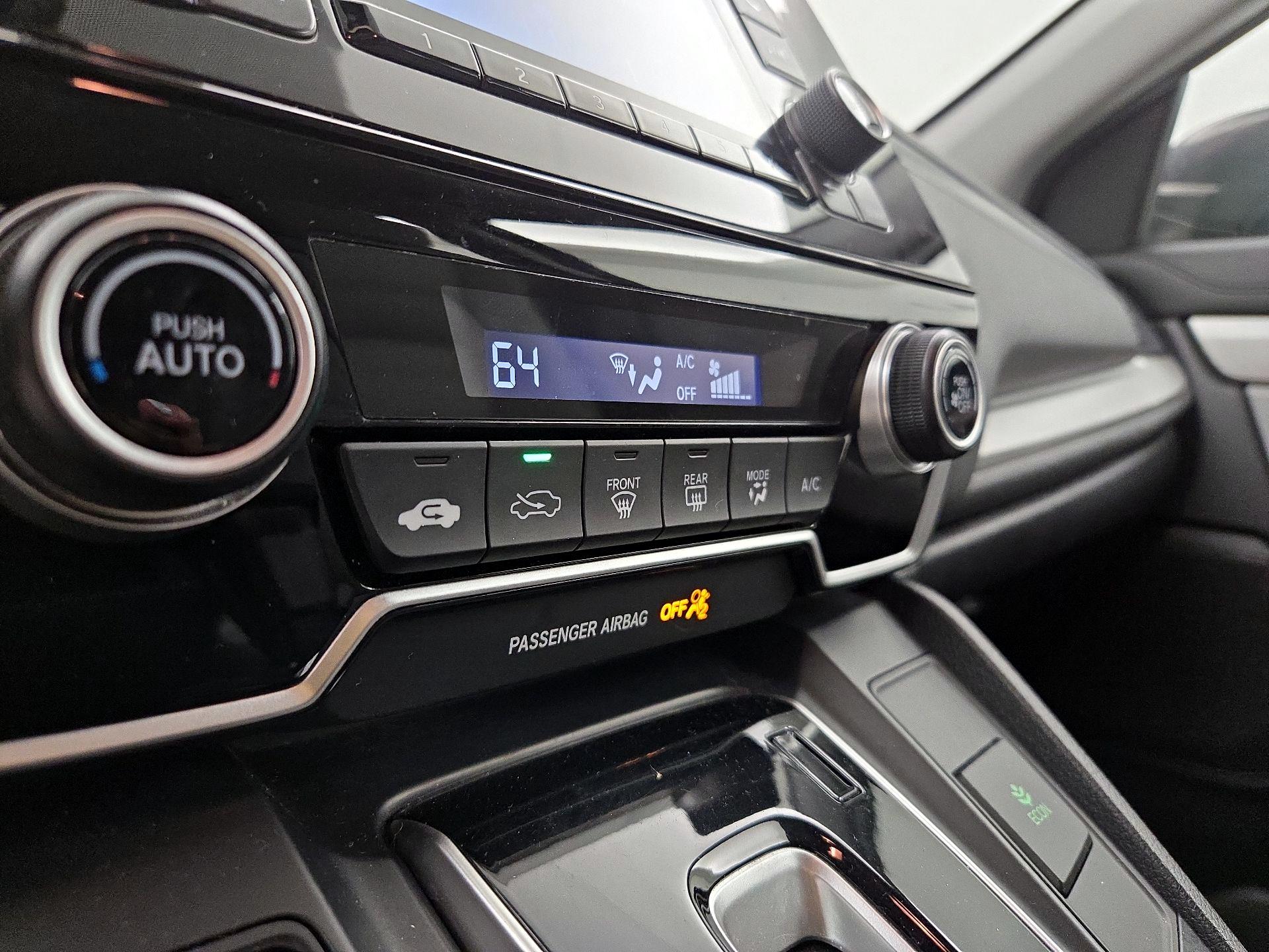 Thumbnail: 2017 Honda CR-V - 16