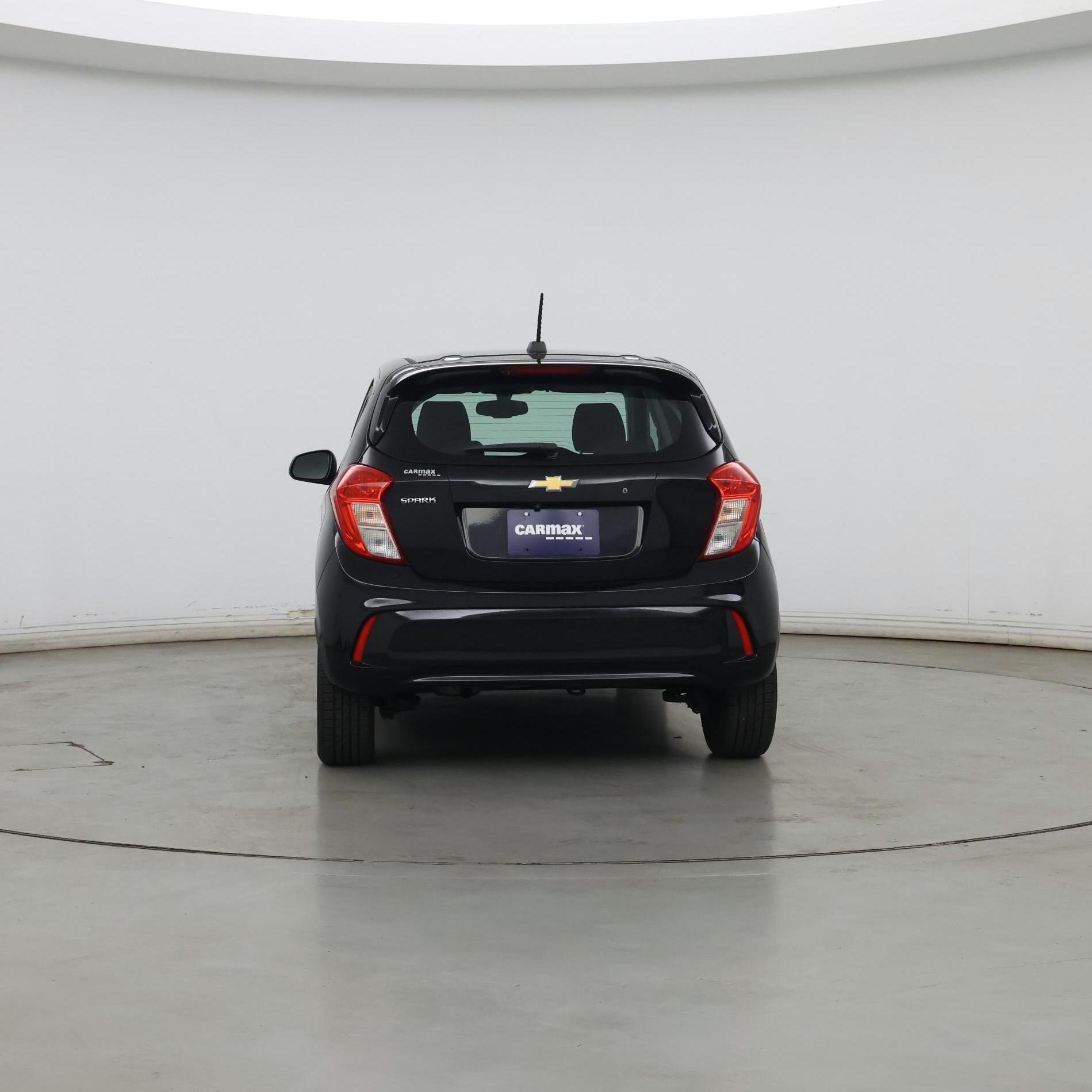 Thumbnail: 2017 Chevrolet Spark - 6