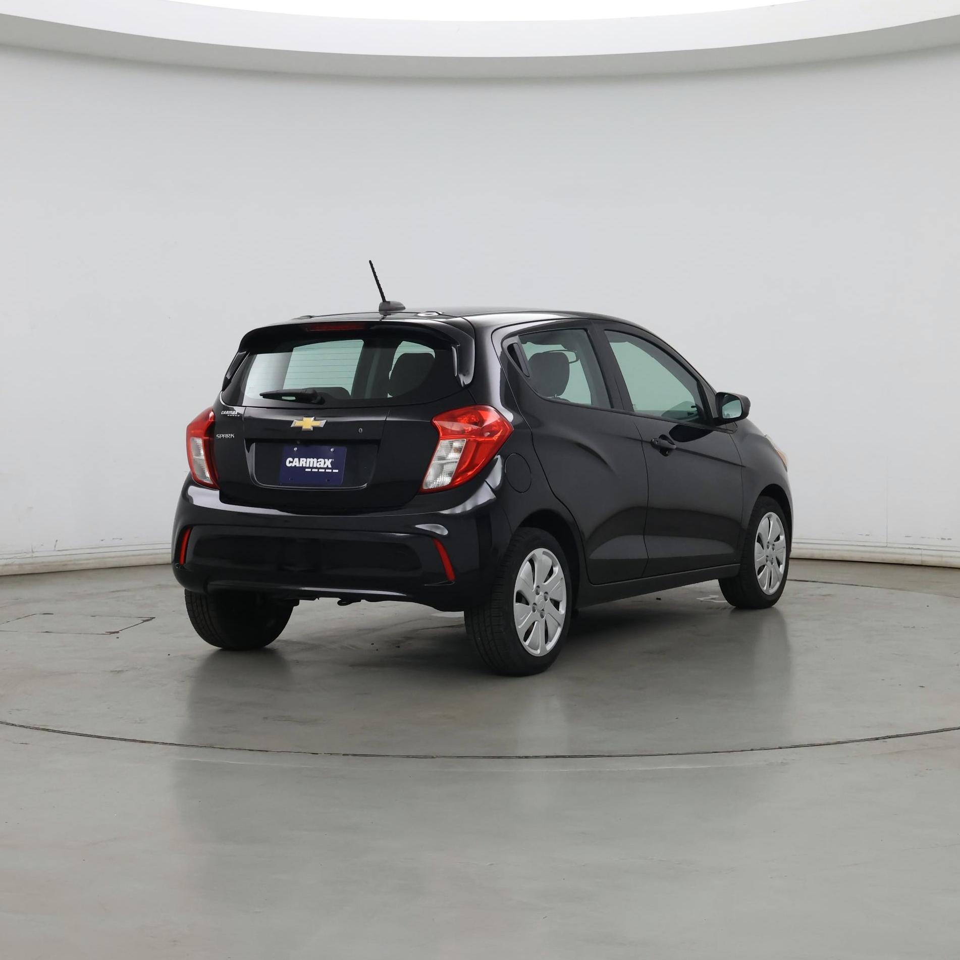 Thumbnail: 2017 Chevrolet Spark - 8