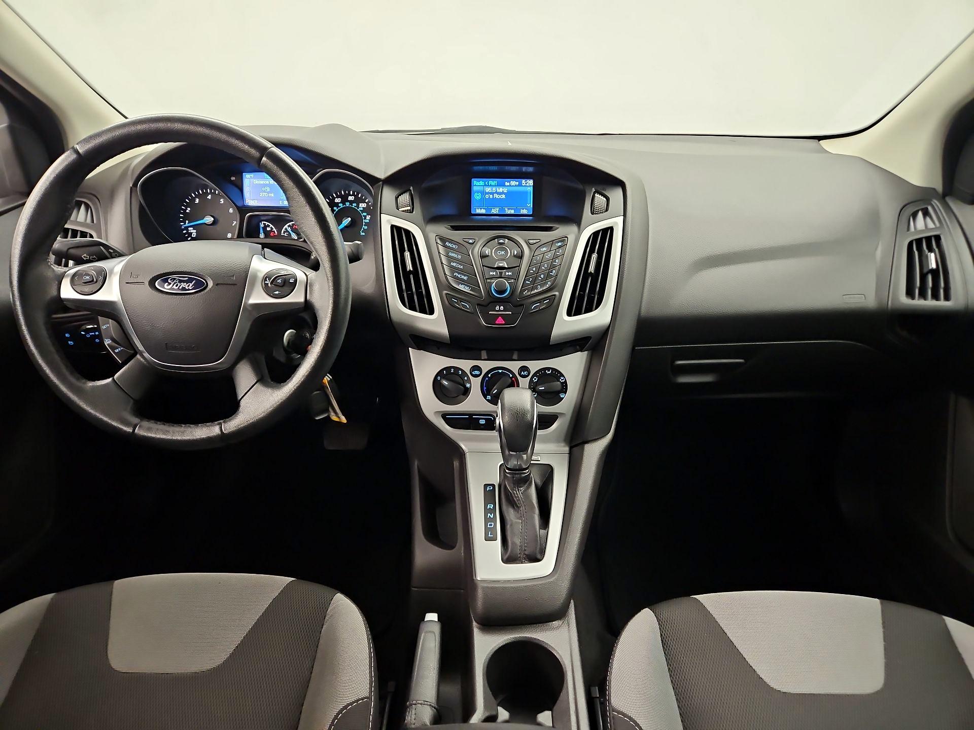 Thumbnail: 2014 Ford Focus - 9