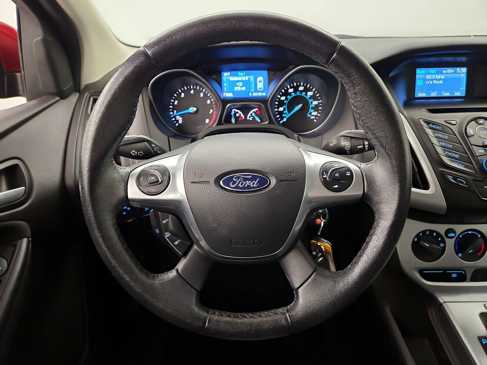 Thumbnail: 2014 Ford Focus - 10
