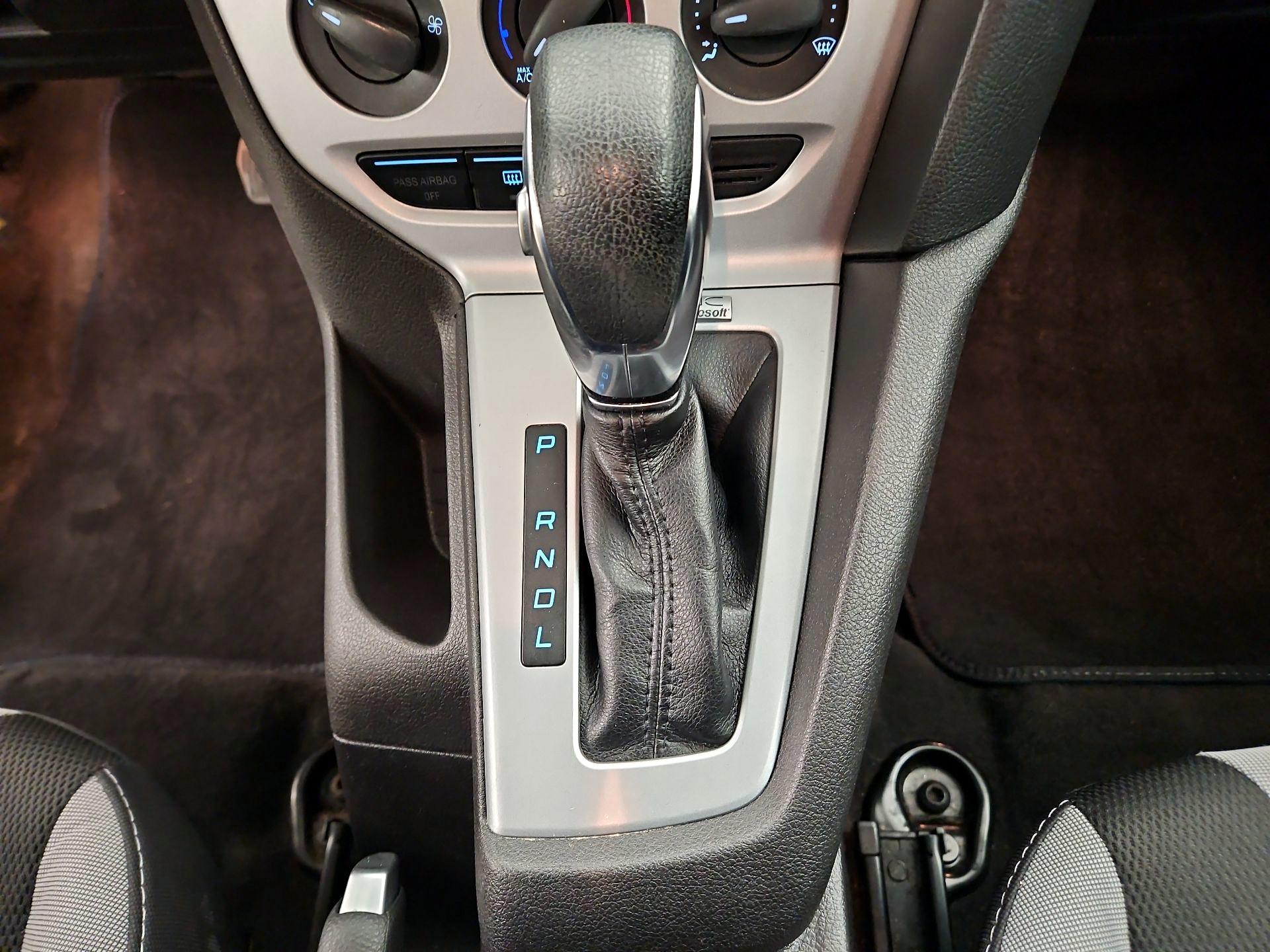Thumbnail: 2014 Ford Focus - 16