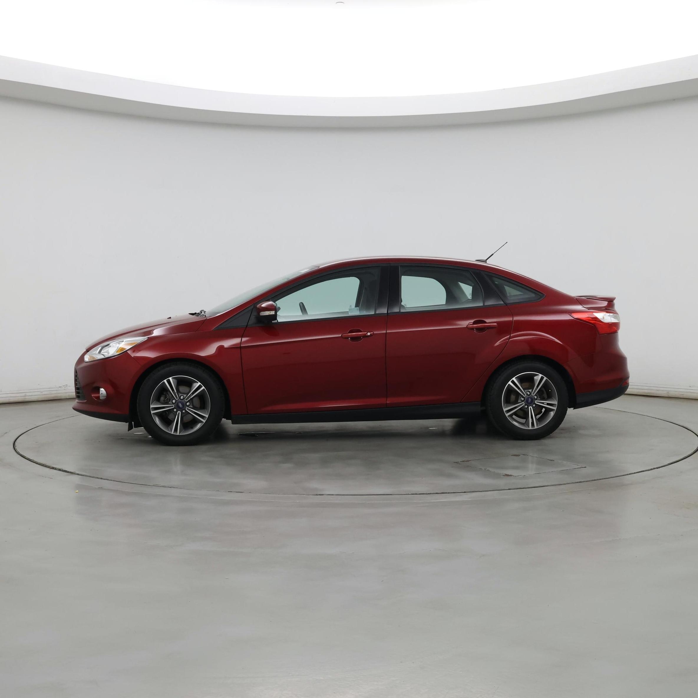 Thumbnail: 2014 Ford Focus - 3