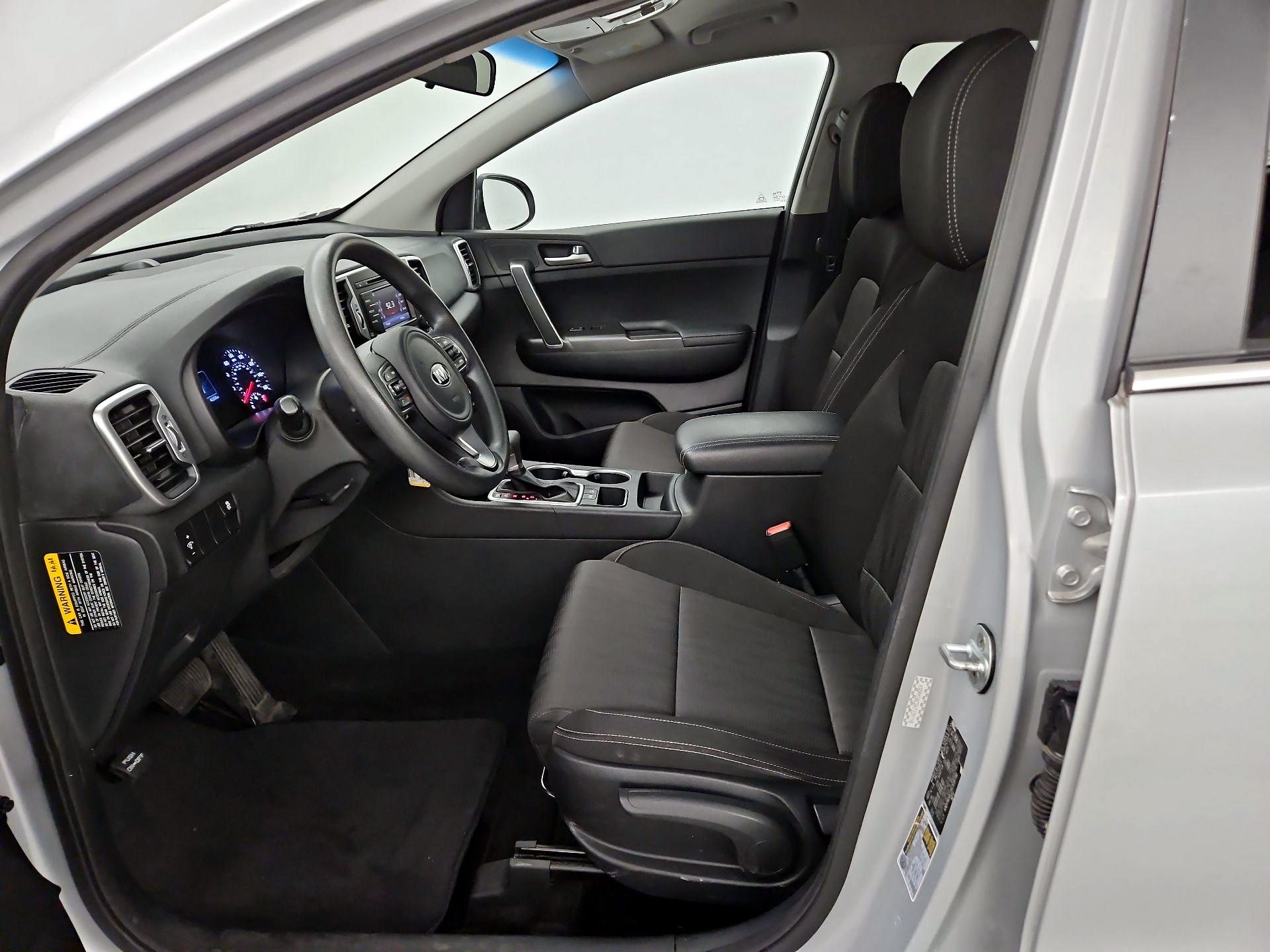 Thumbnail: 2017 Kia Sportage - 11