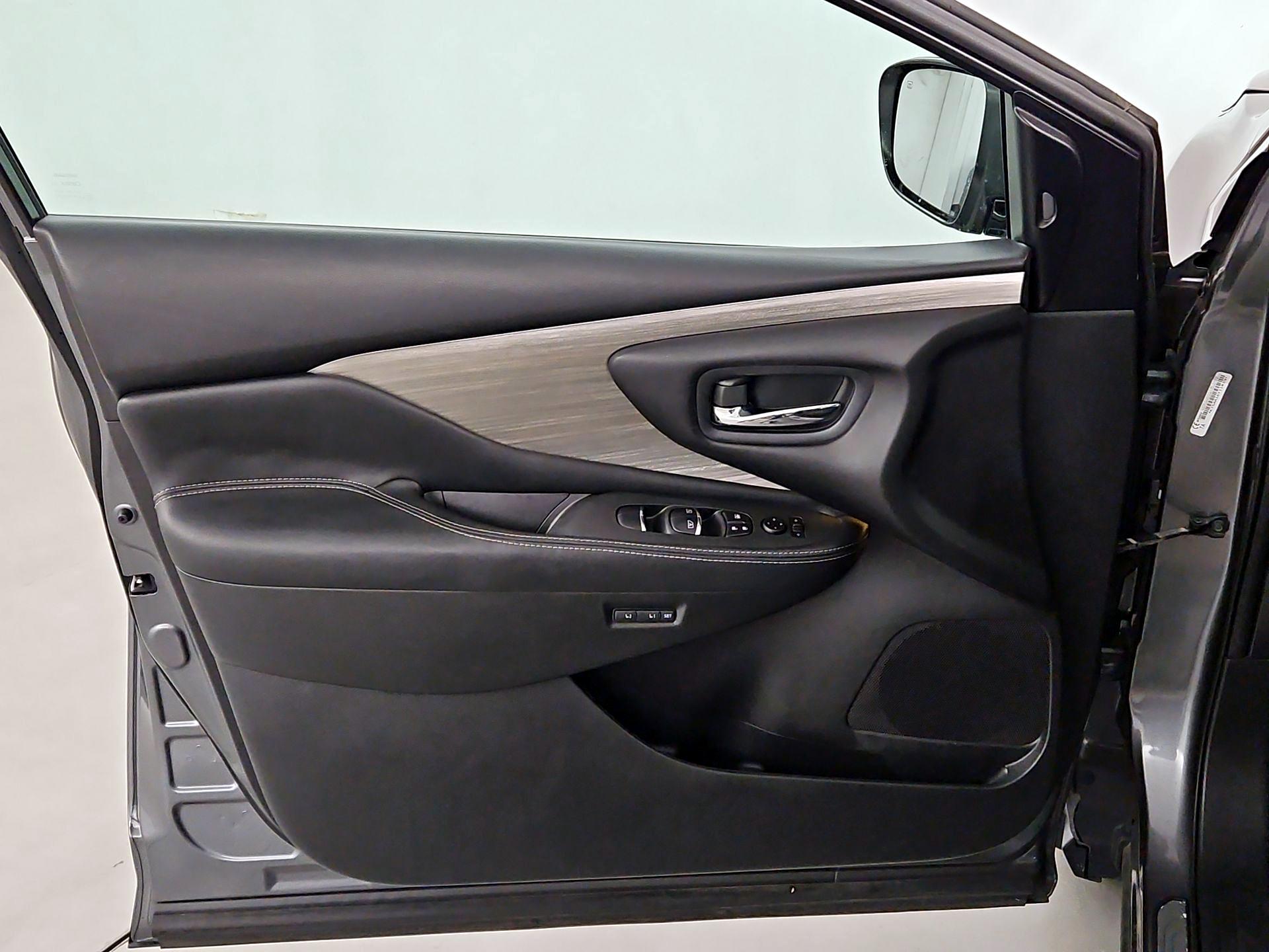 Thumbnail: 2017 Nissan Murano - 12