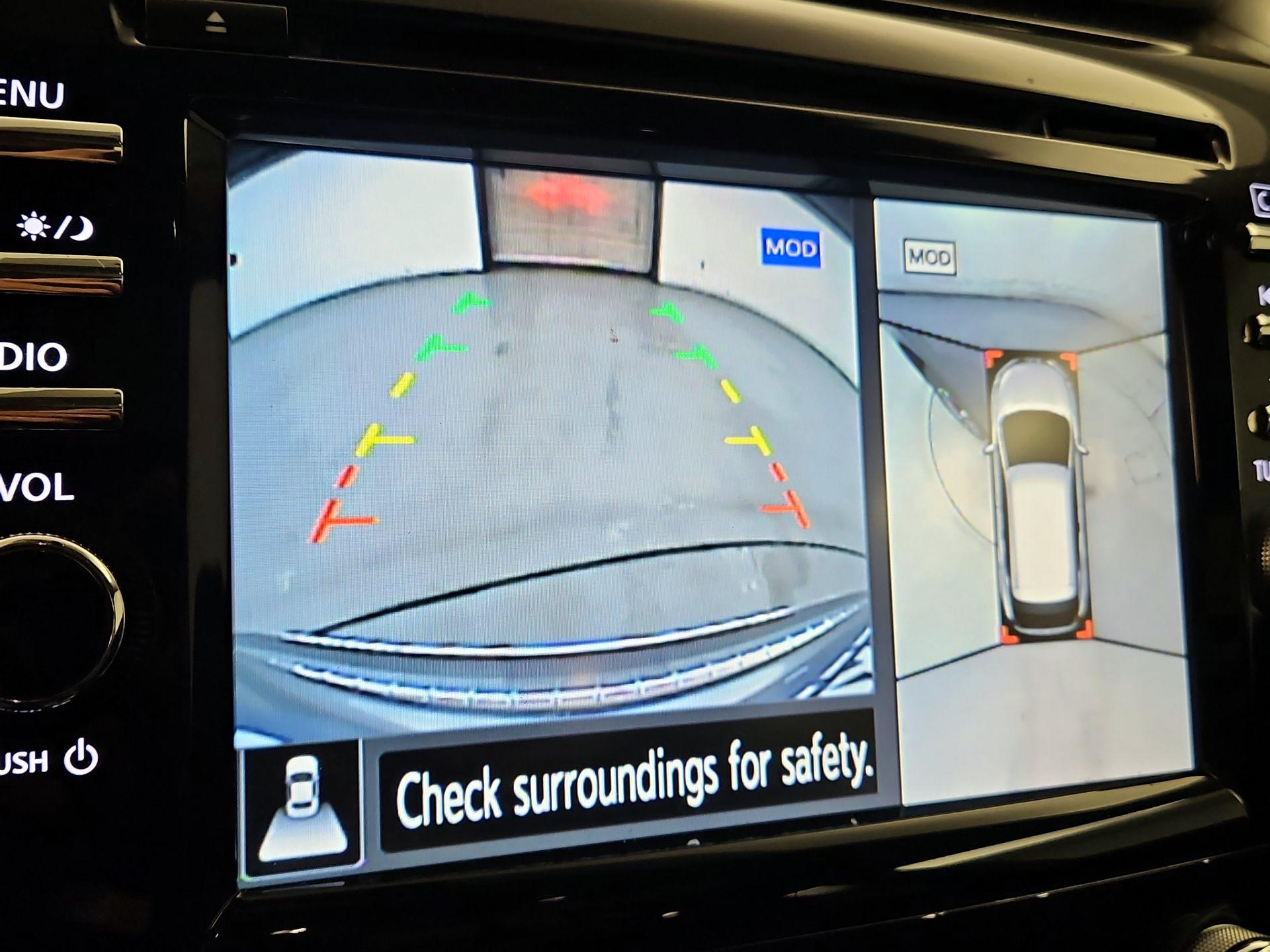 Thumbnail: 2017 Nissan Murano - 15