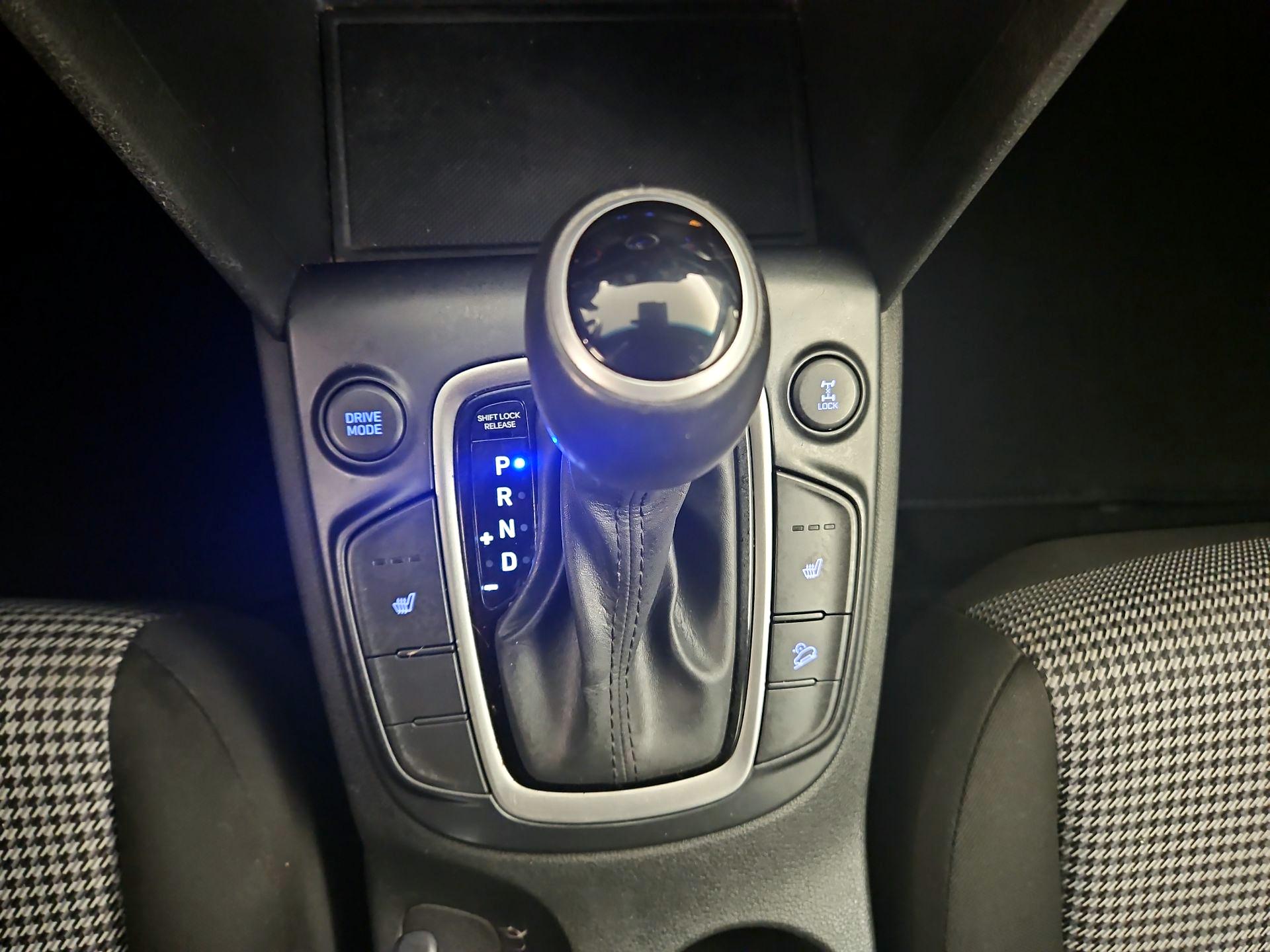 Thumbnail: 2021 Hyundai Kona - 17