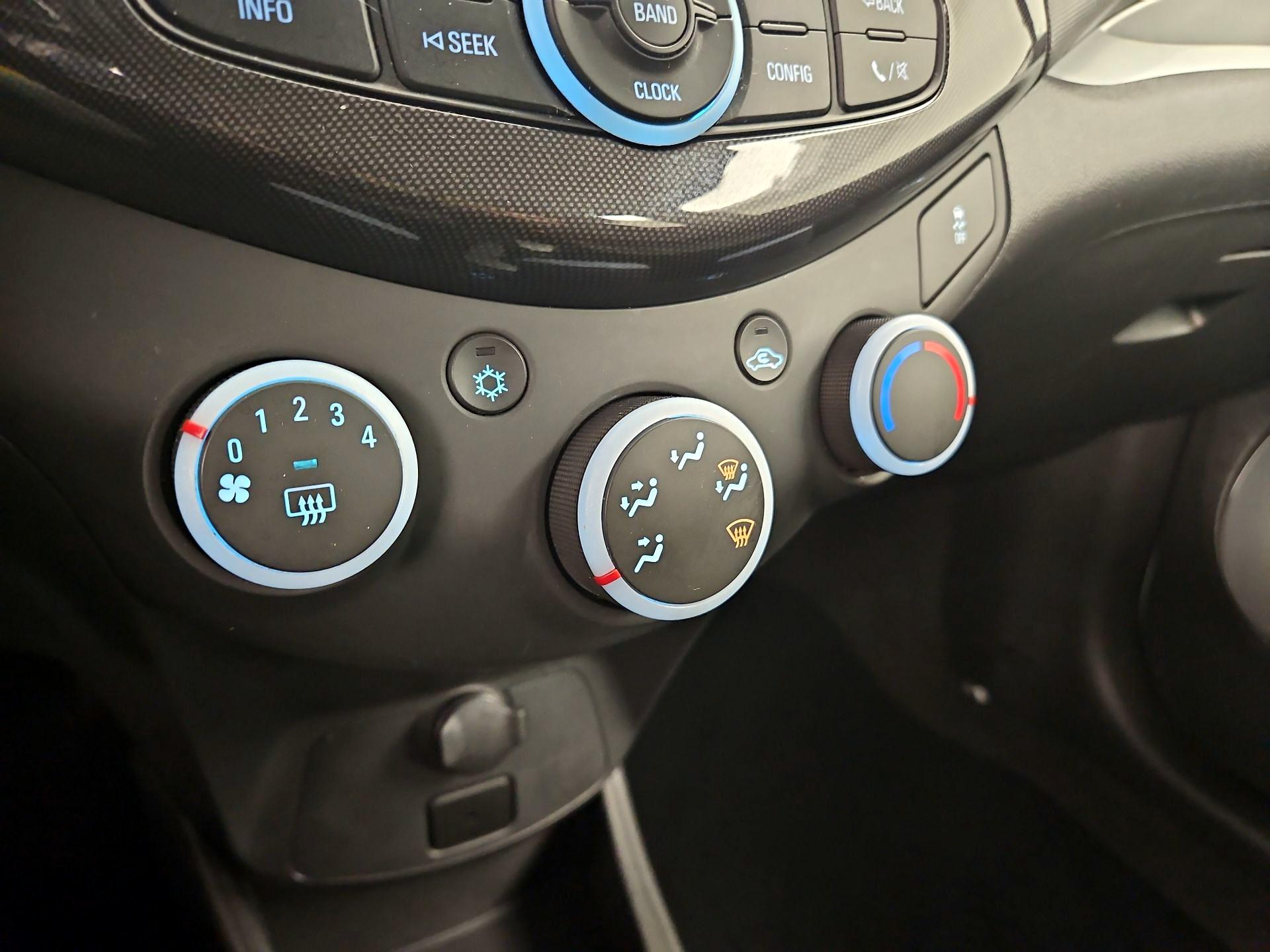 Thumbnail: 2014 Chevrolet Spark - 15