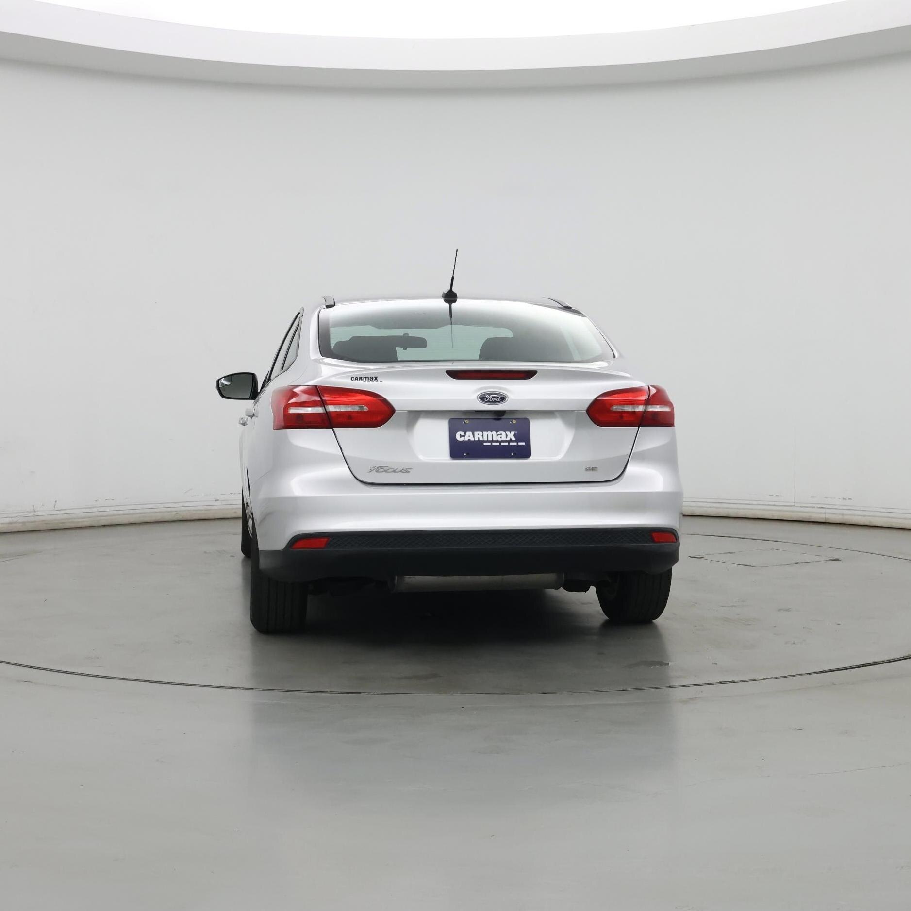 Thumbnail: 2018 Ford Focus - 6