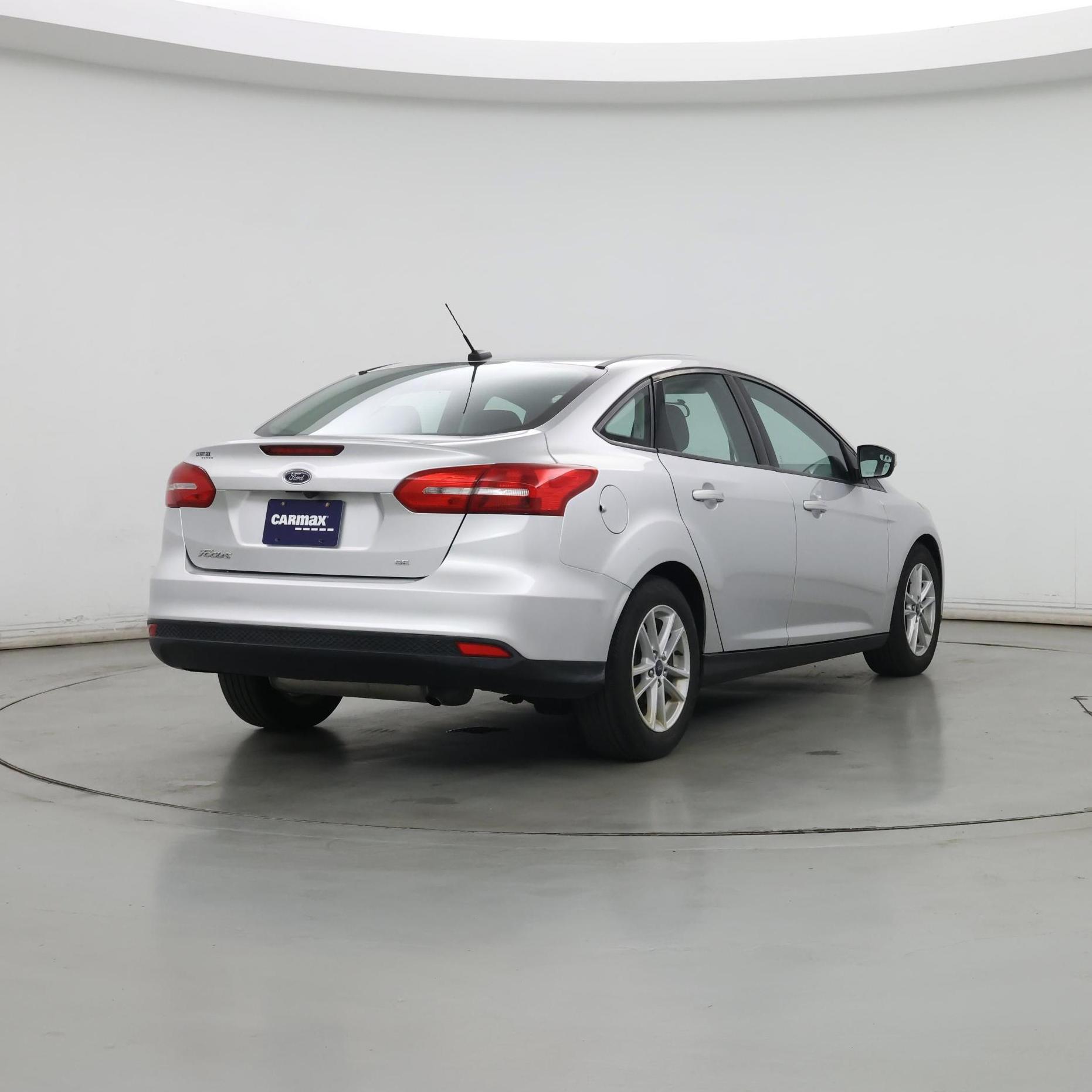 Thumbnail: 2018 Ford Focus - 8