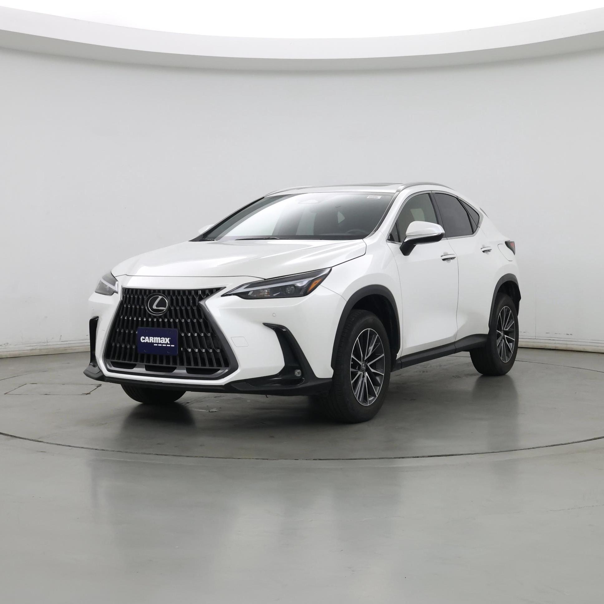 Thumbnail: 2022 Lexus NX - 4
