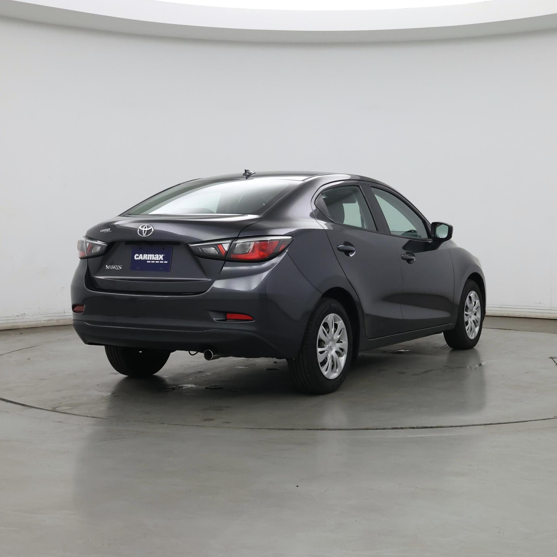 Thumbnail: 2019 Toyota Yaris - 8