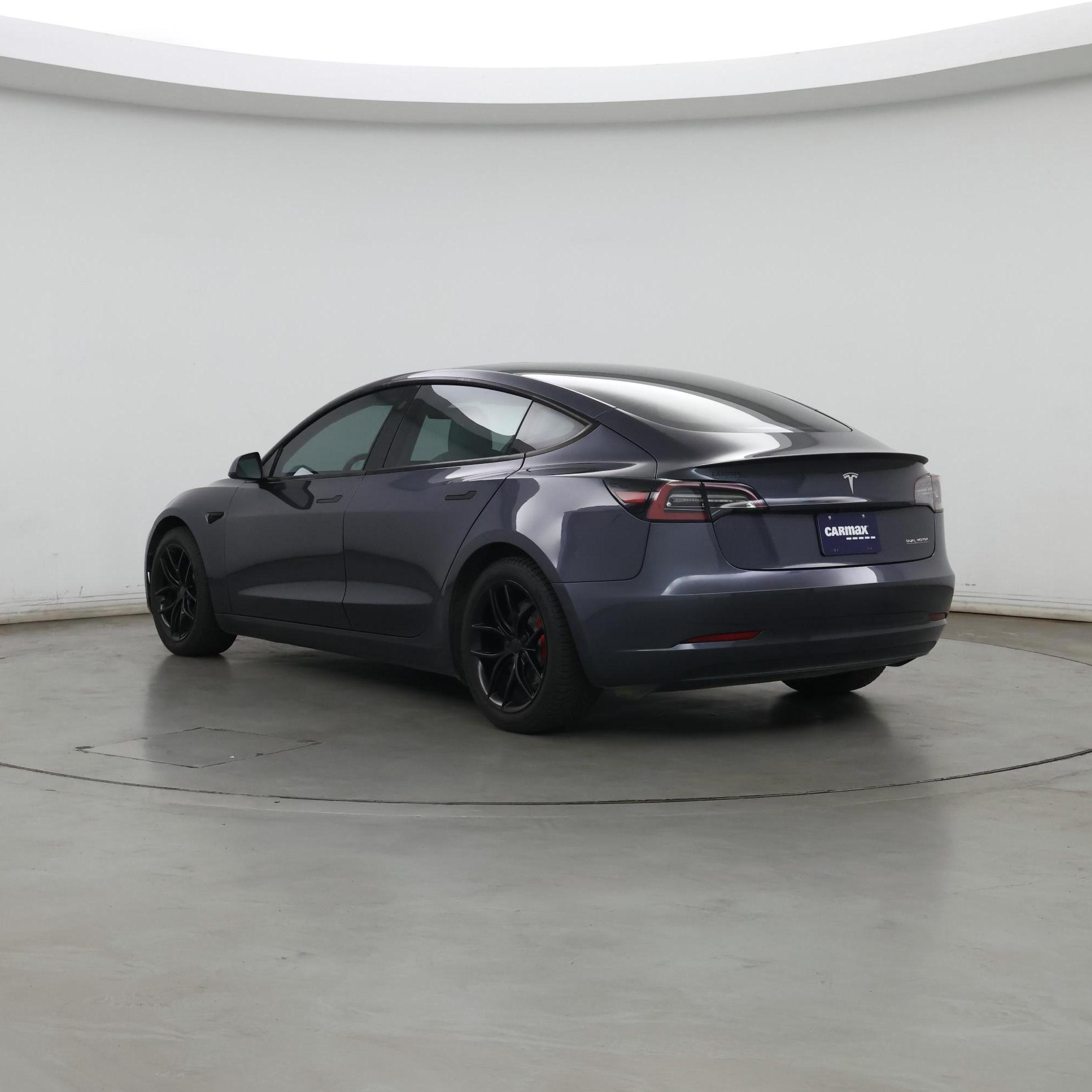 Thumbnail: 2022 Tesla Model 3 - 2