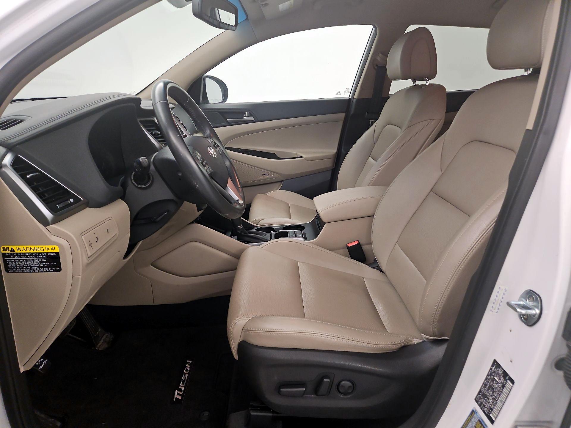 Thumbnail: 2017 Hyundai Tucson - 11