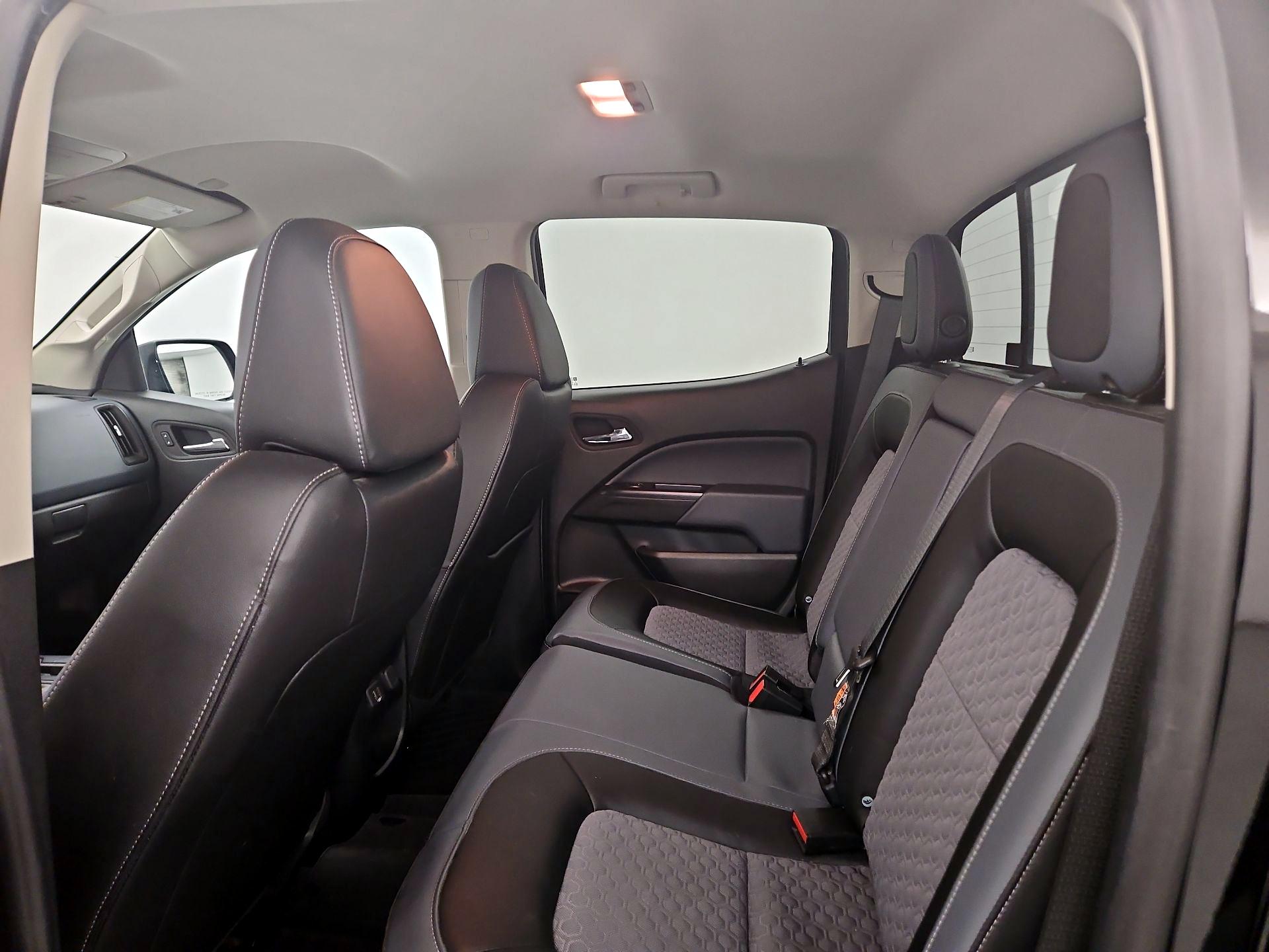 Thumbnail: 2022 Chevrolet Colorado - 19