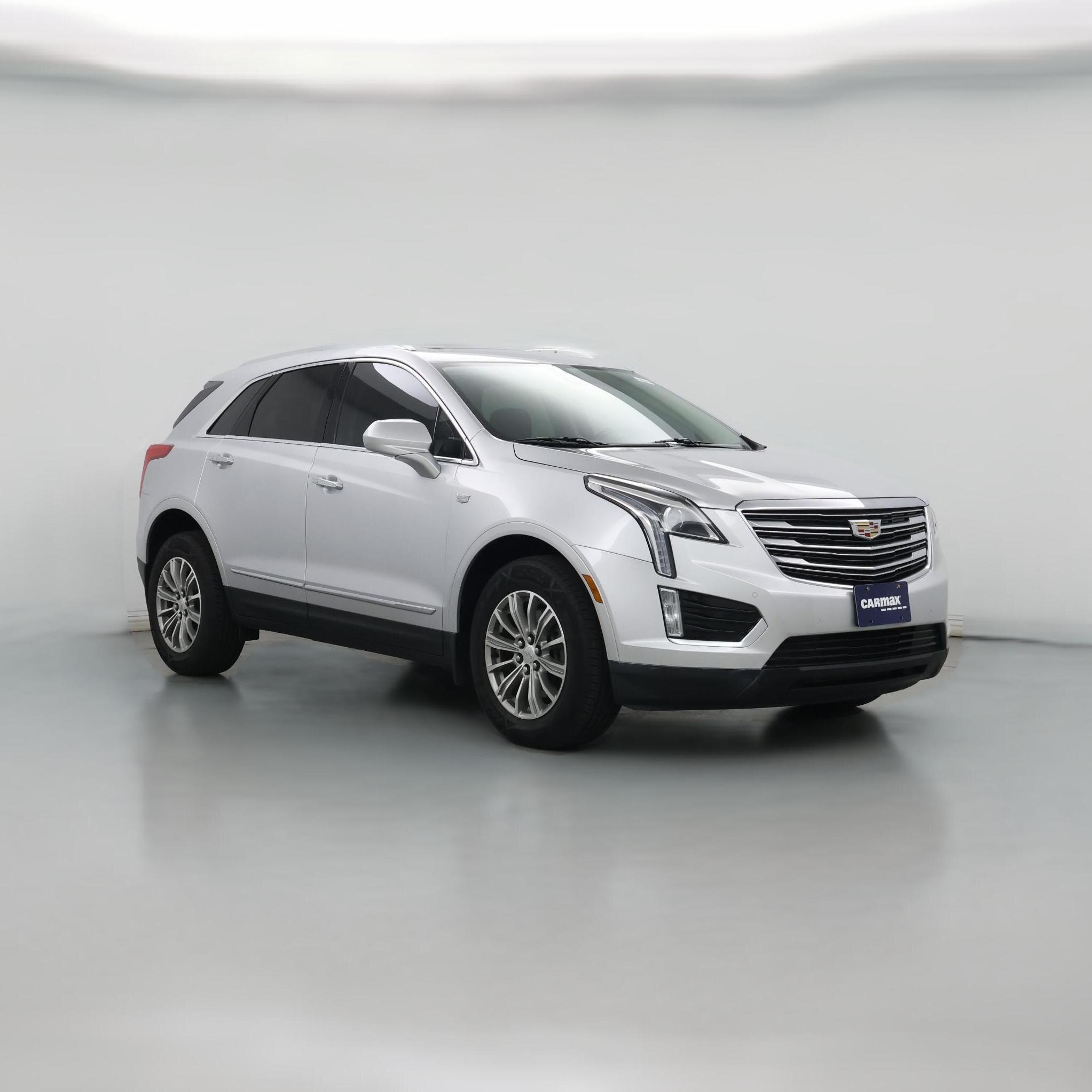 Thumbnail: 2017 Cadillac XT5 - 1
