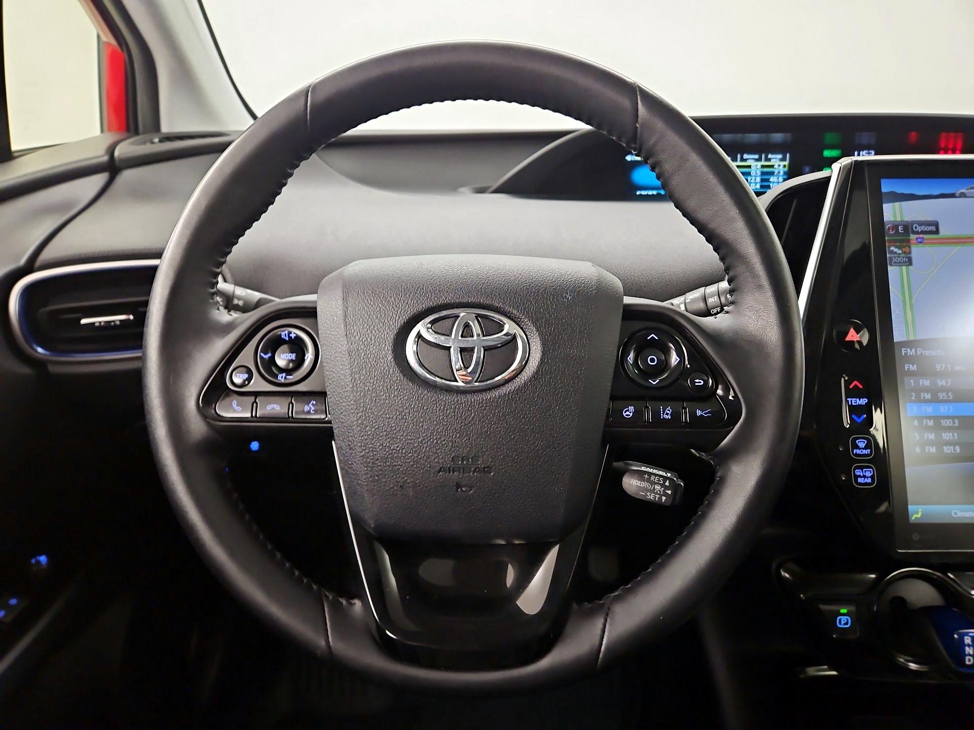 Thumbnail: 2020 Toyota Prius - 10