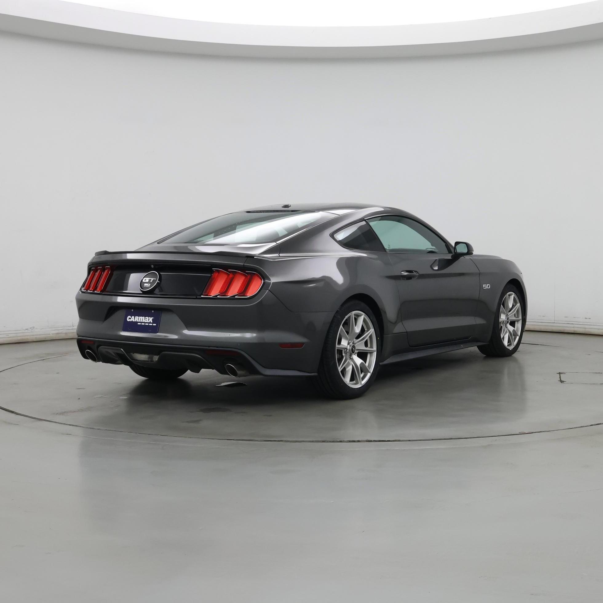 Thumbnail: 2015 Ford Mustang - 8