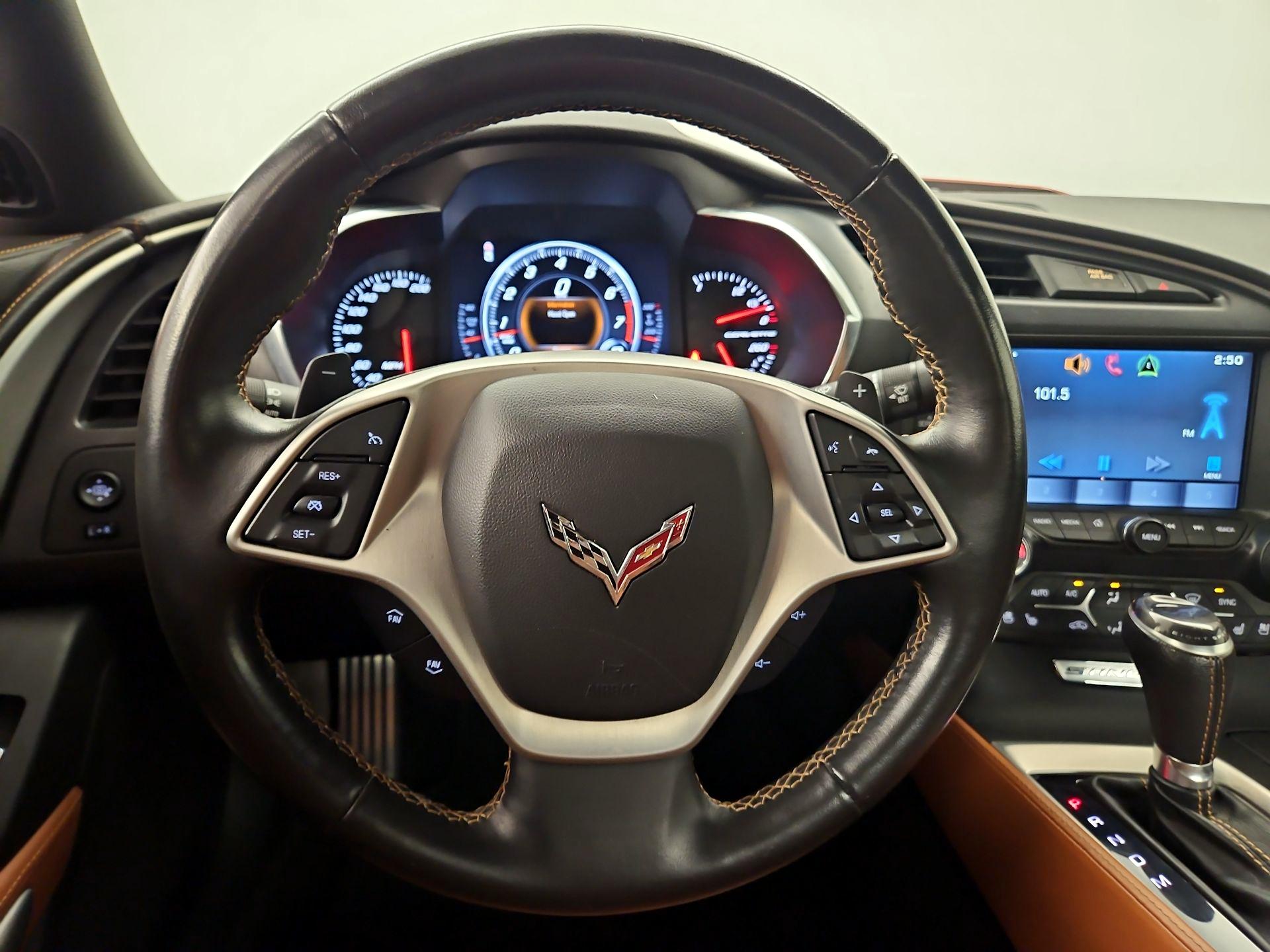 Thumbnail: 2015 Chevrolet Corvette - 10