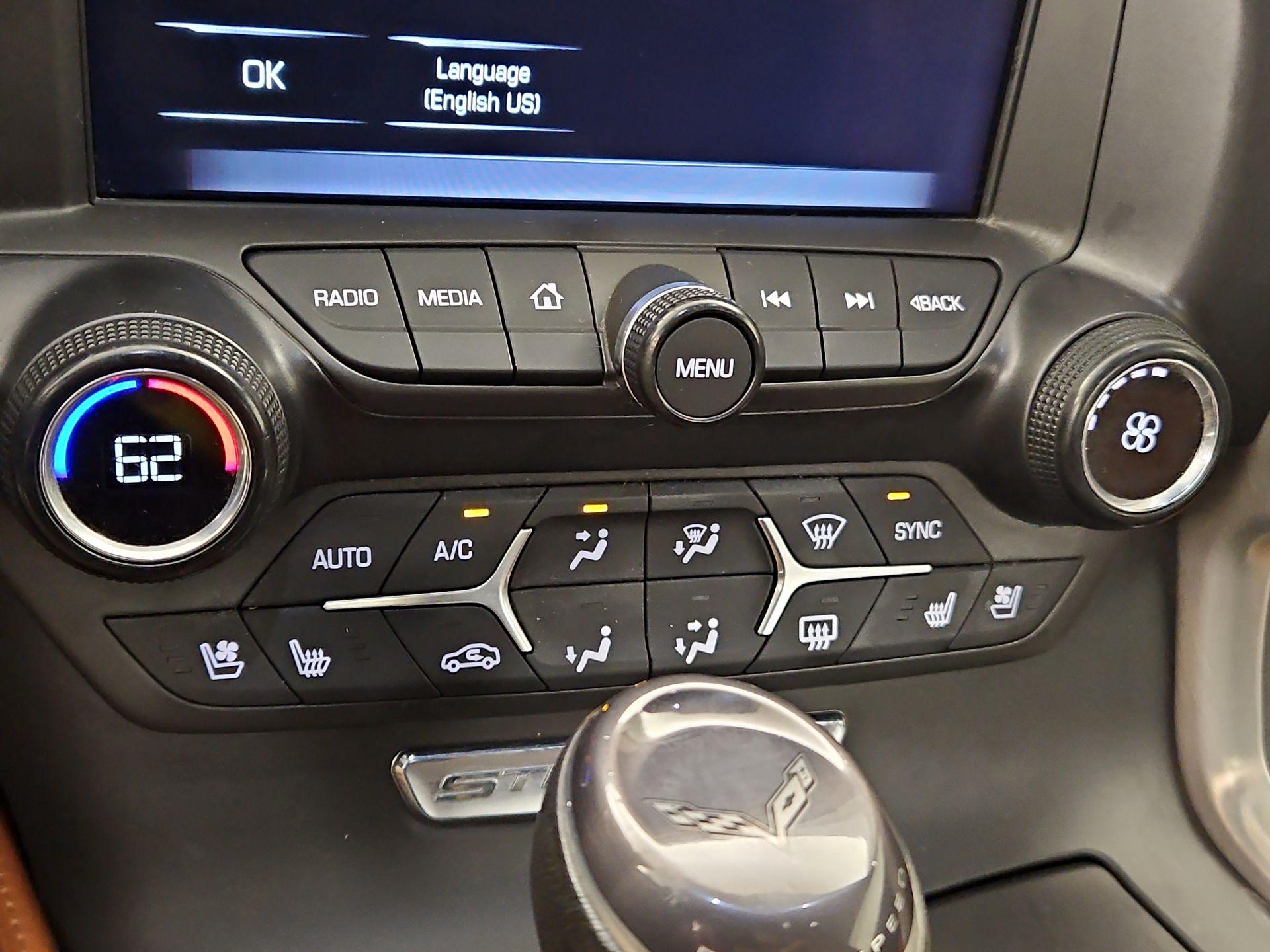 Thumbnail: 2015 Chevrolet Corvette - 16