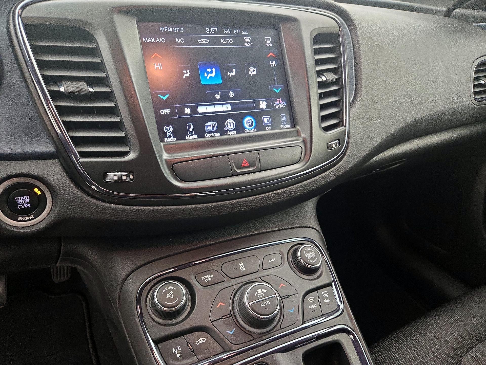 Thumbnail: 2016 Chrysler 200 - 16