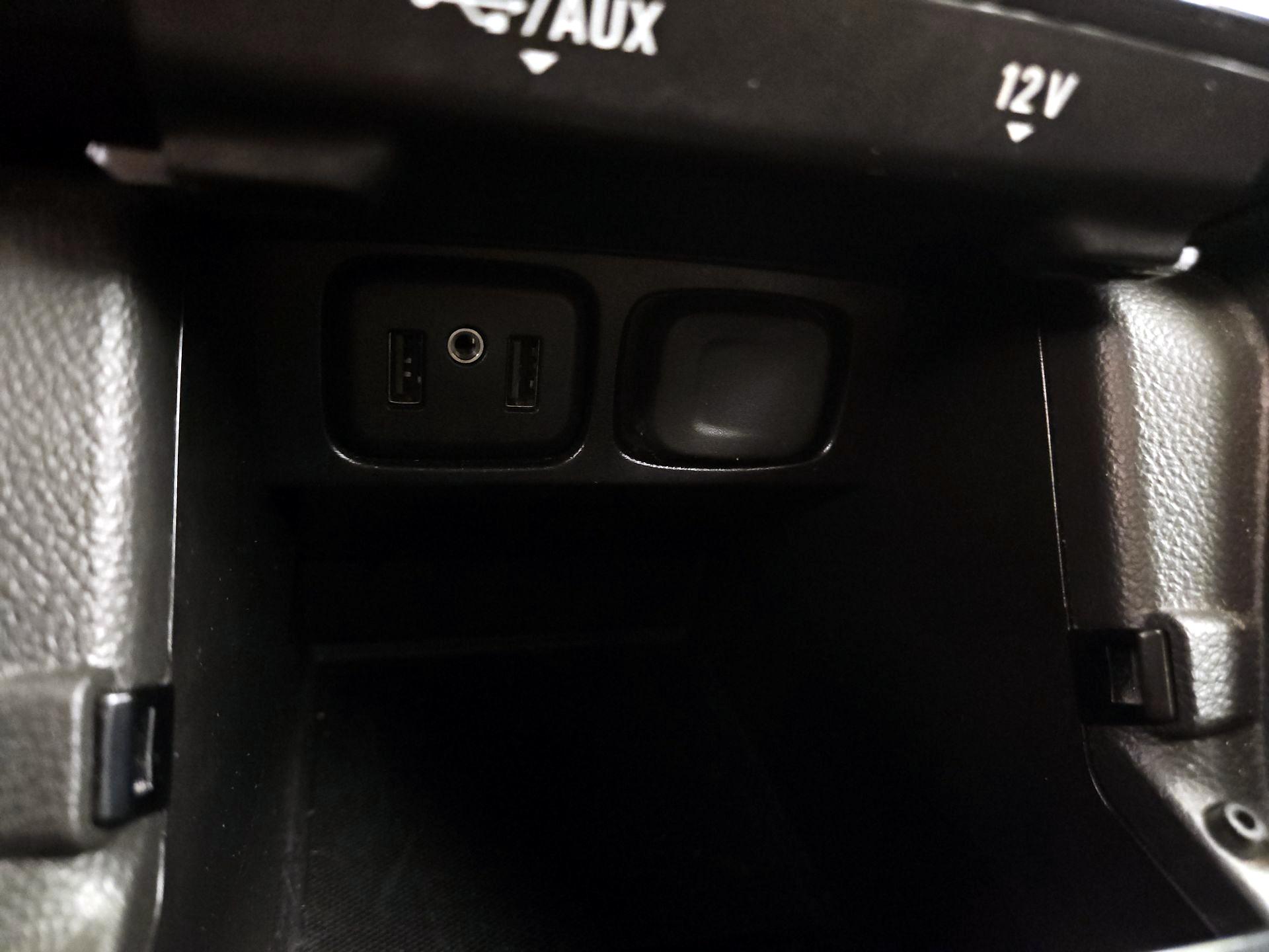 Thumbnail: 2021 Buick Encore - 18