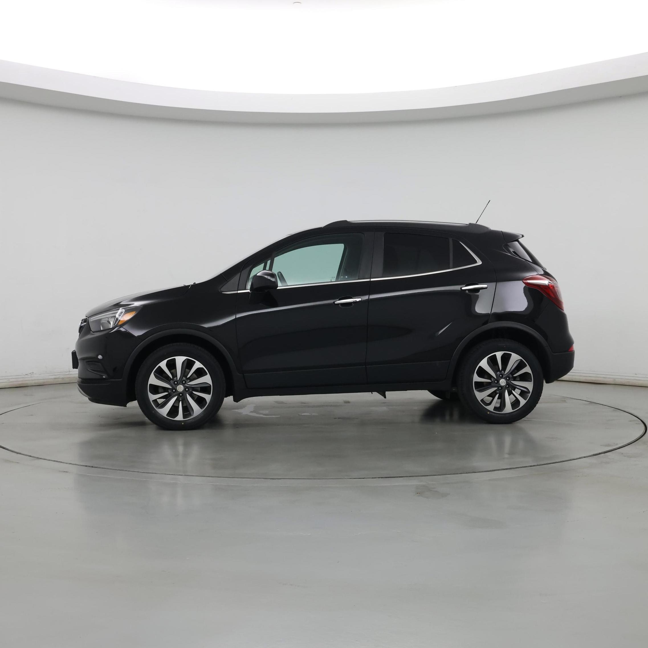 Thumbnail: 2021 Buick Encore - 3