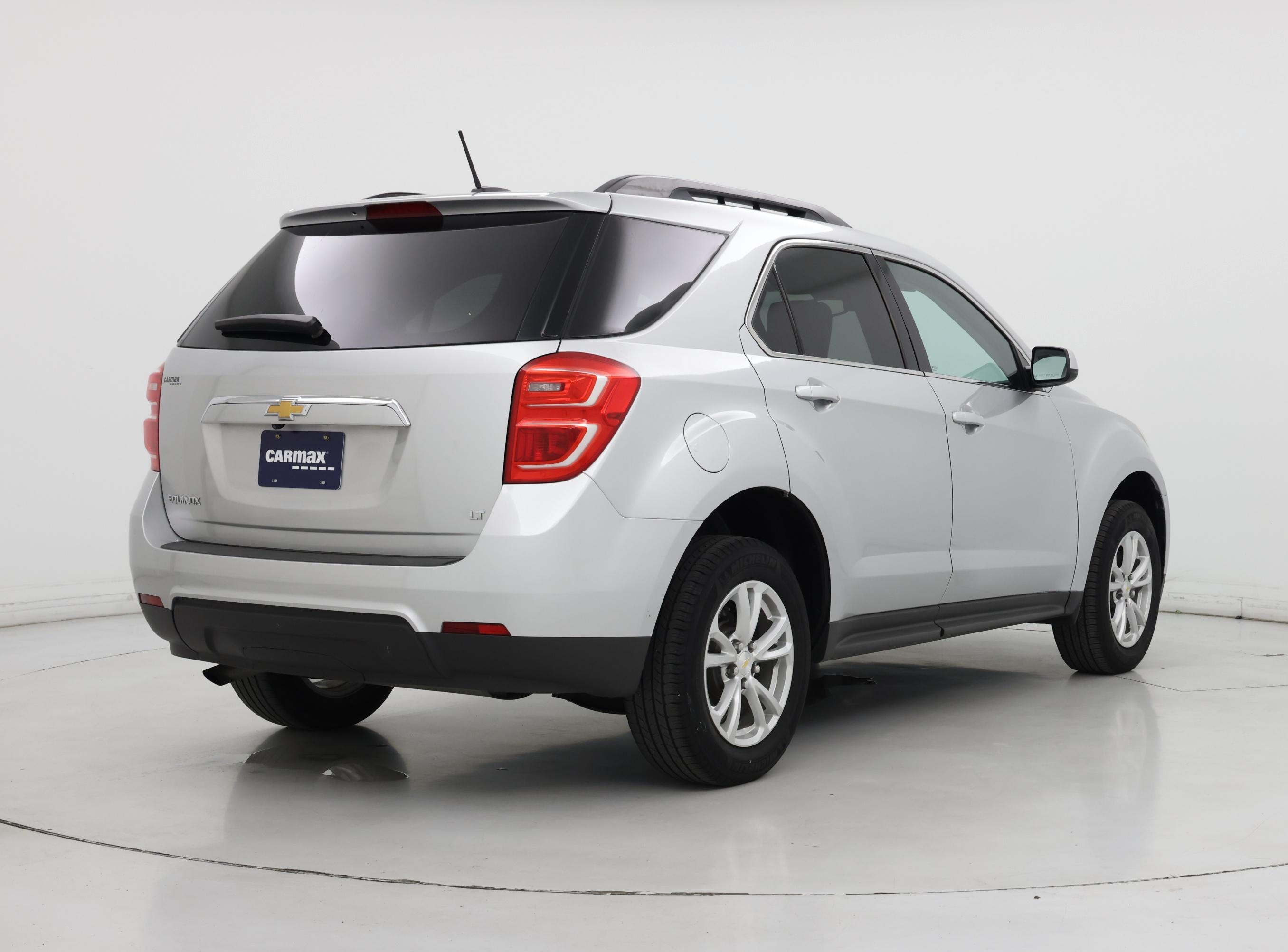 Thumbnail: 2017 Chevrolet Equinox - 8