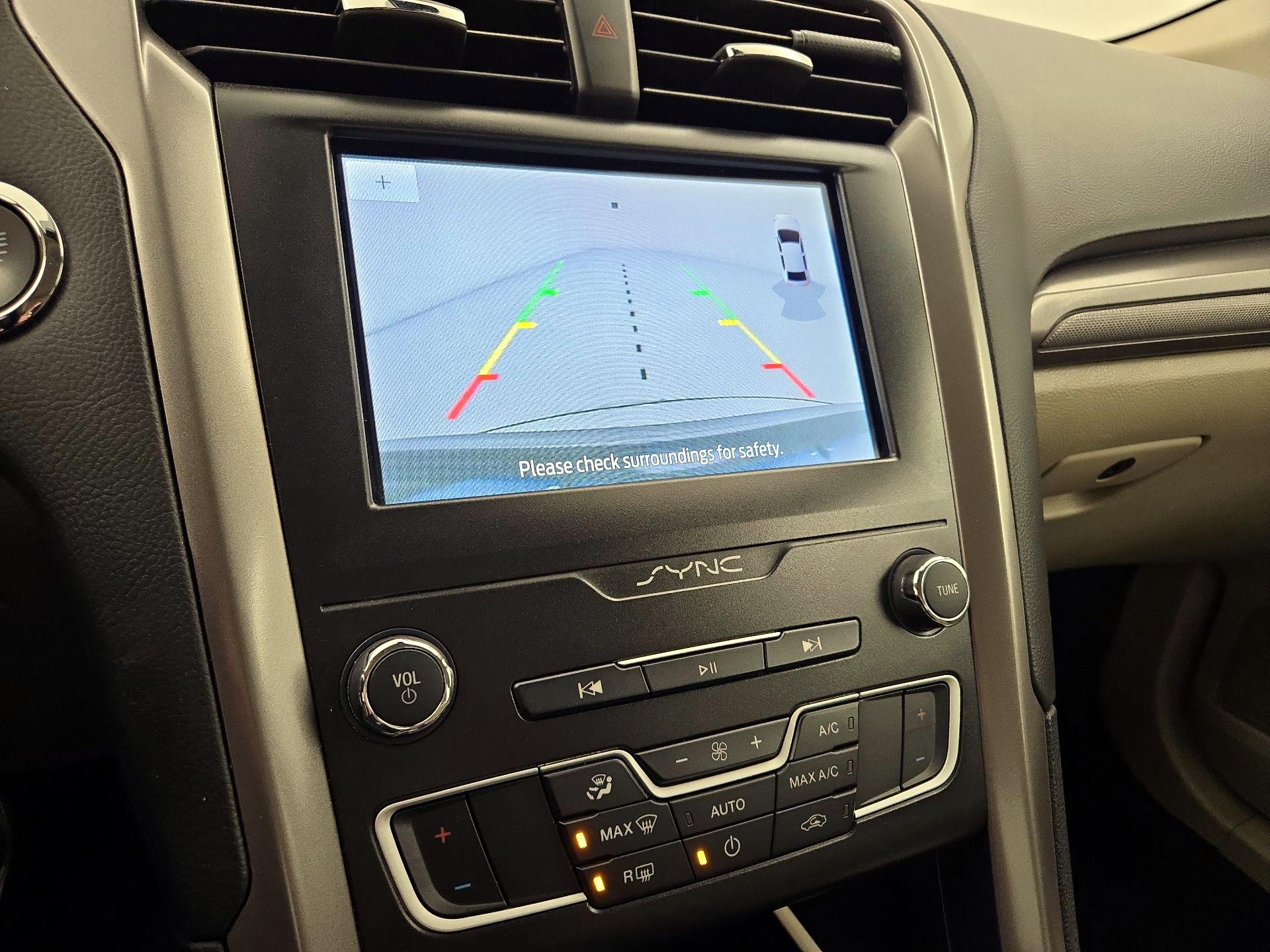 Thumbnail: 2019 Ford Fusion - 15