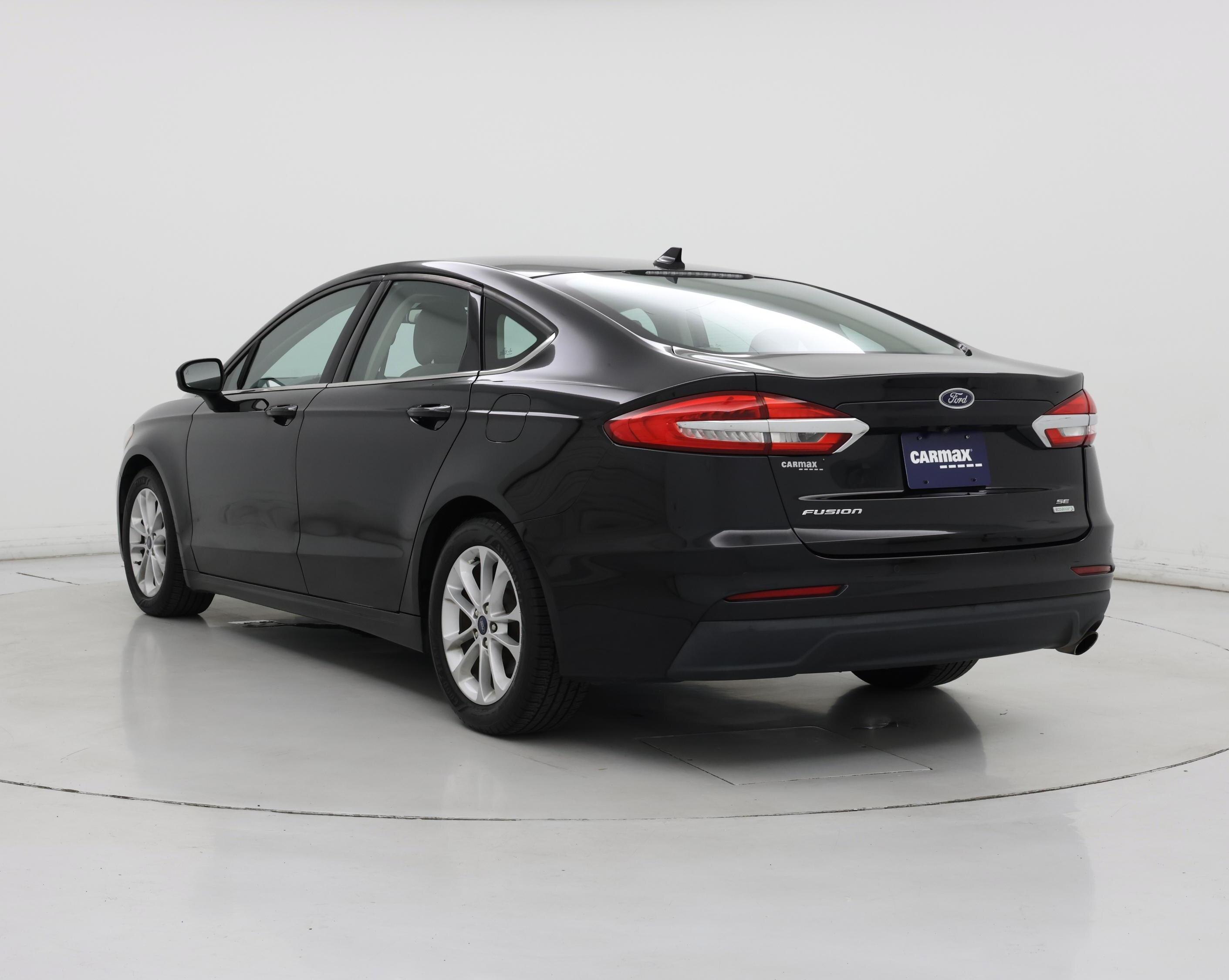Thumbnail: 2019 Ford Fusion - 2