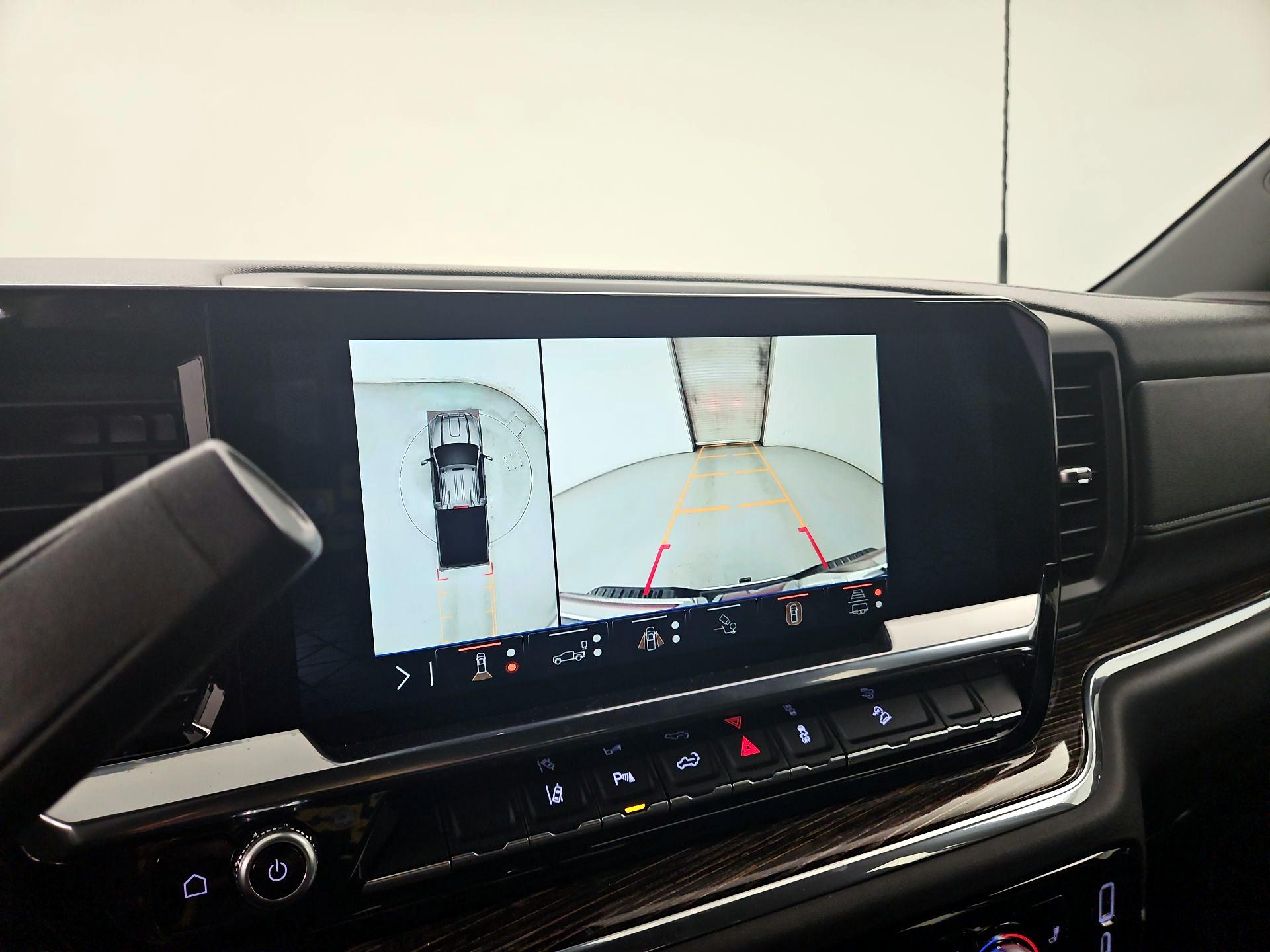 Thumbnail: 2024 GMC Sierra 2500 - 14