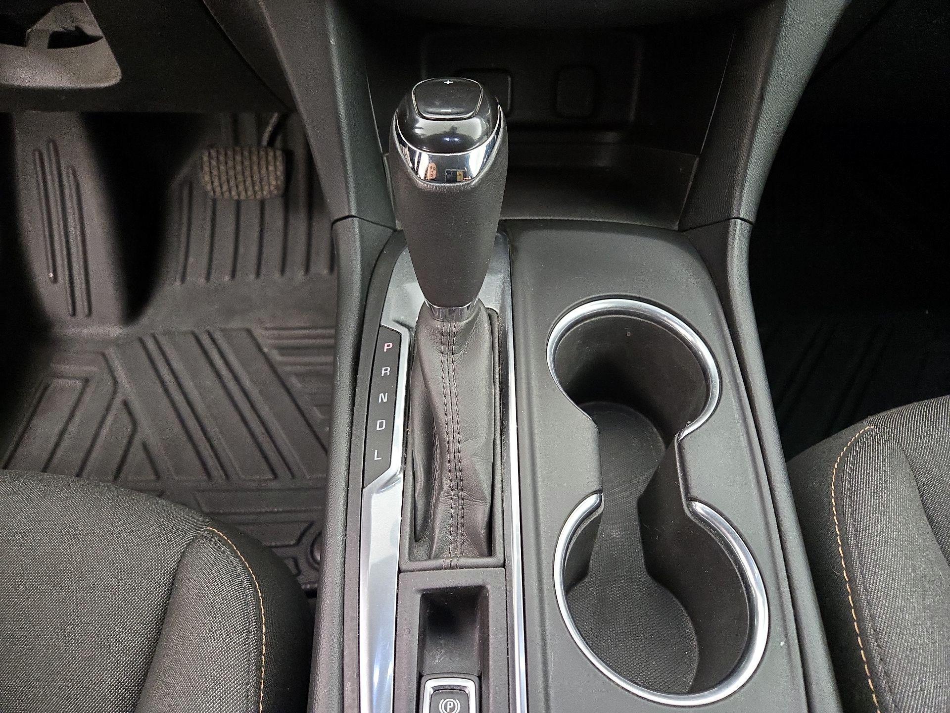 Thumbnail: 2018 Chevrolet Equinox - 17