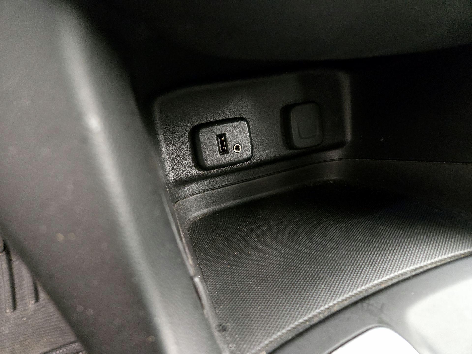 Thumbnail: 2018 Chevrolet Equinox - 18