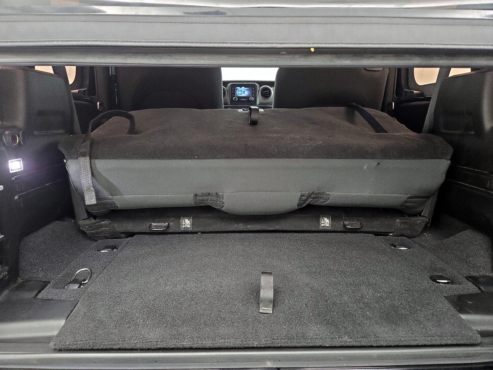 Thumbnail: 2018 Jeep Wrangler - 20