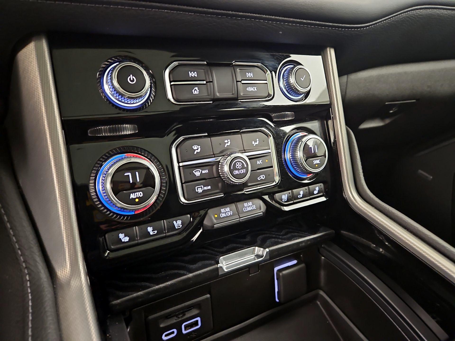 Thumbnail: 2021 GMC Yukon - 16