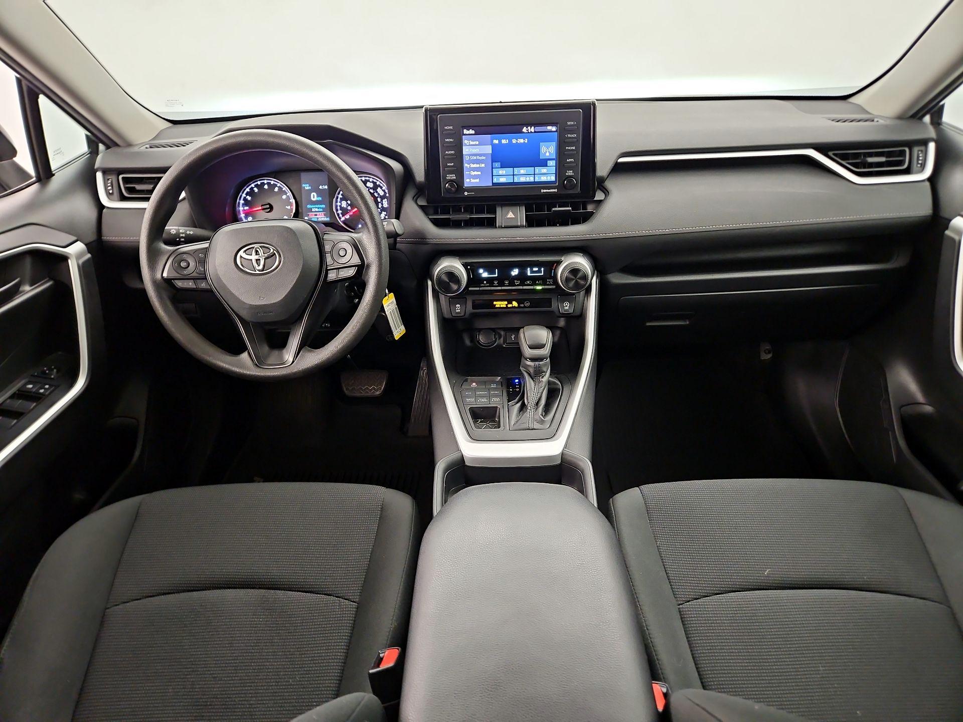 Thumbnail: 2020 Toyota RAV4 - 9