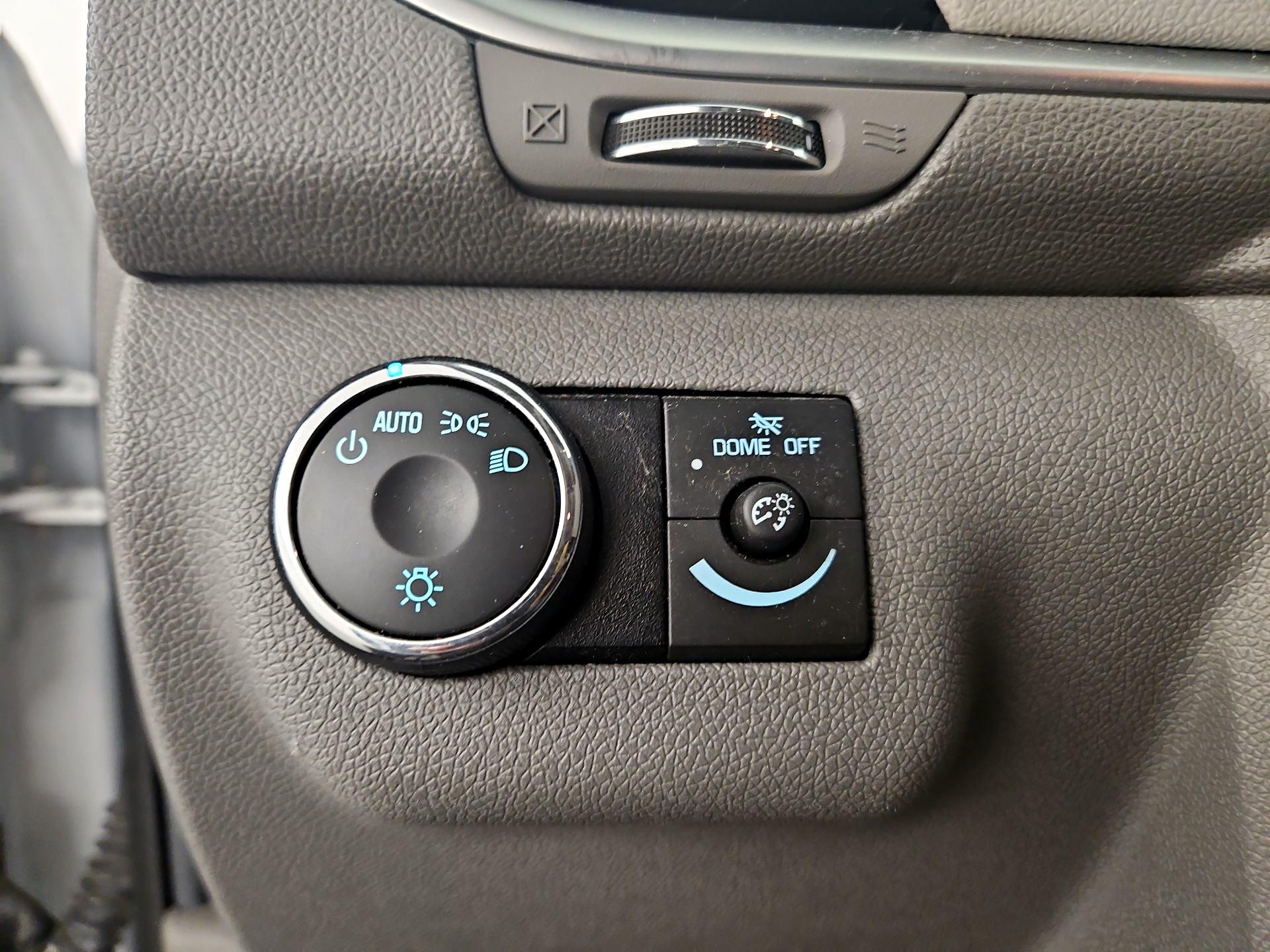 Thumbnail: 2017 Chevrolet Traverse - 13